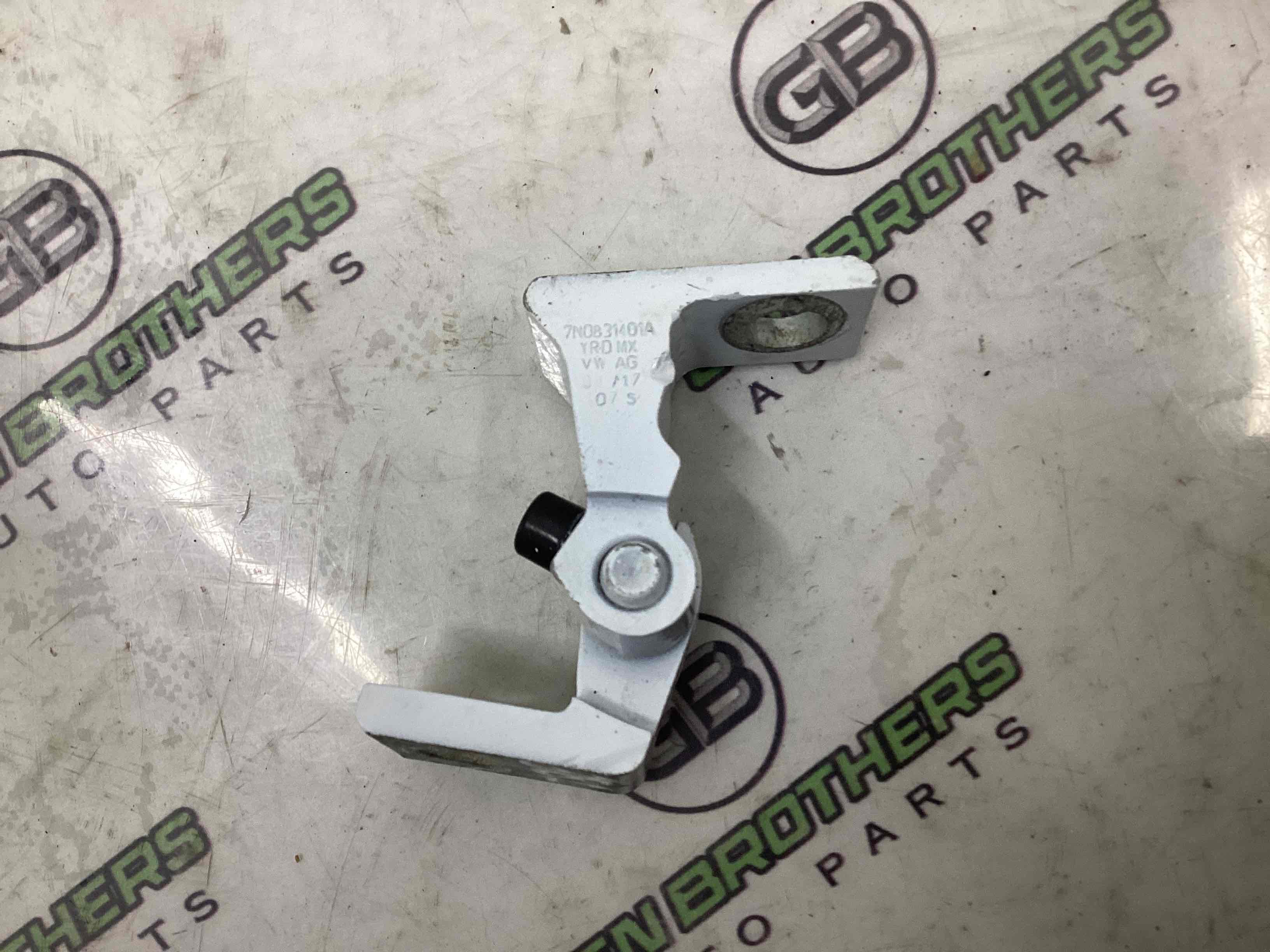 Петля двері, замок двері