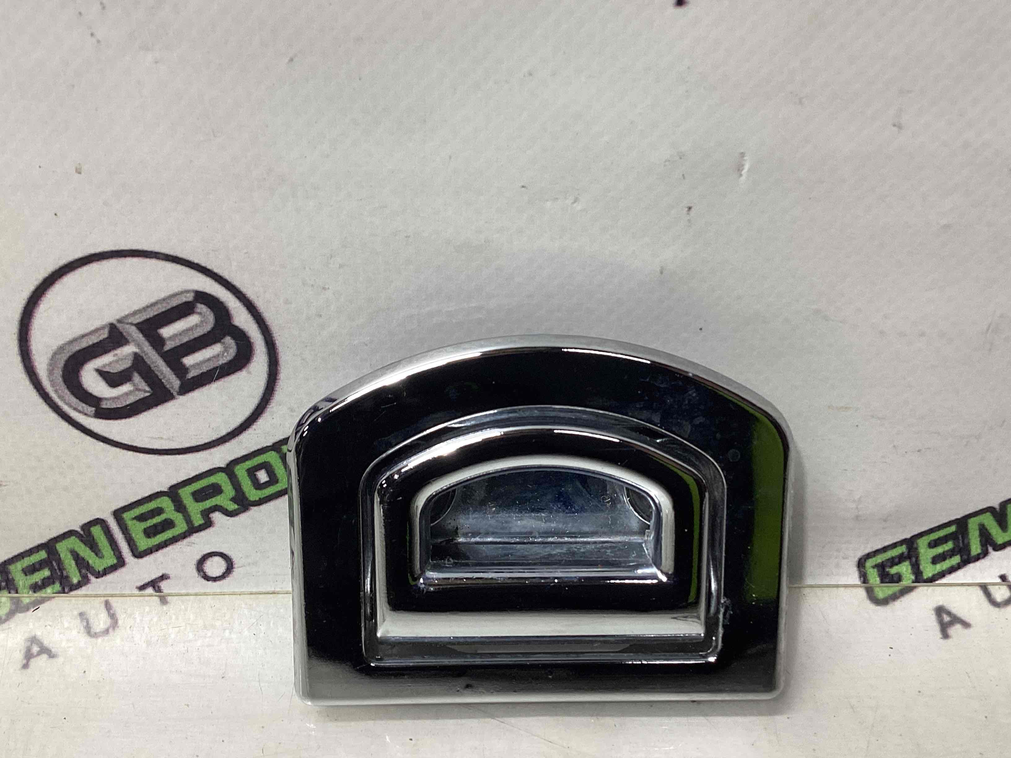 Кріплення, кронштейн