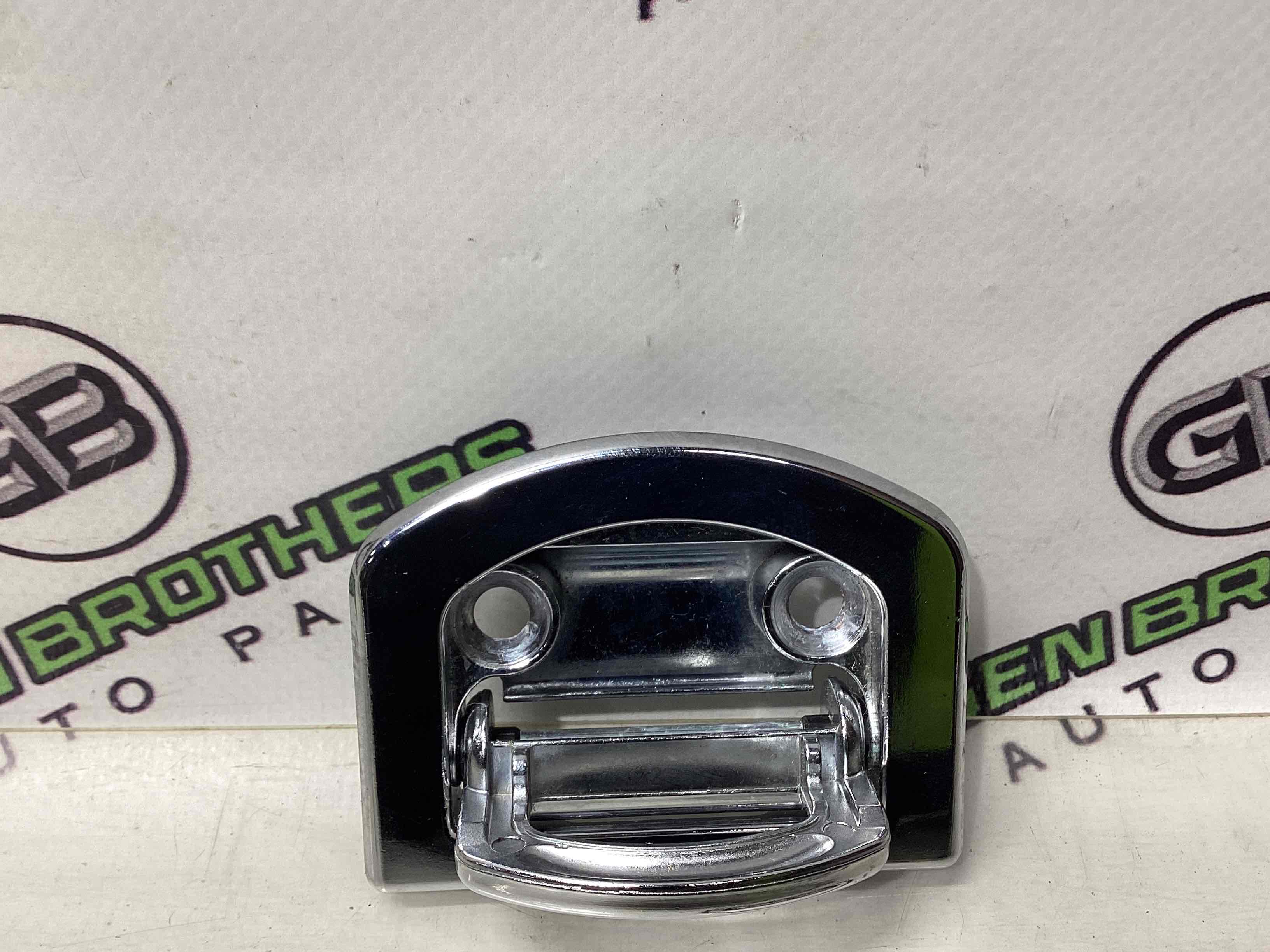 Кріплення, кронштейн