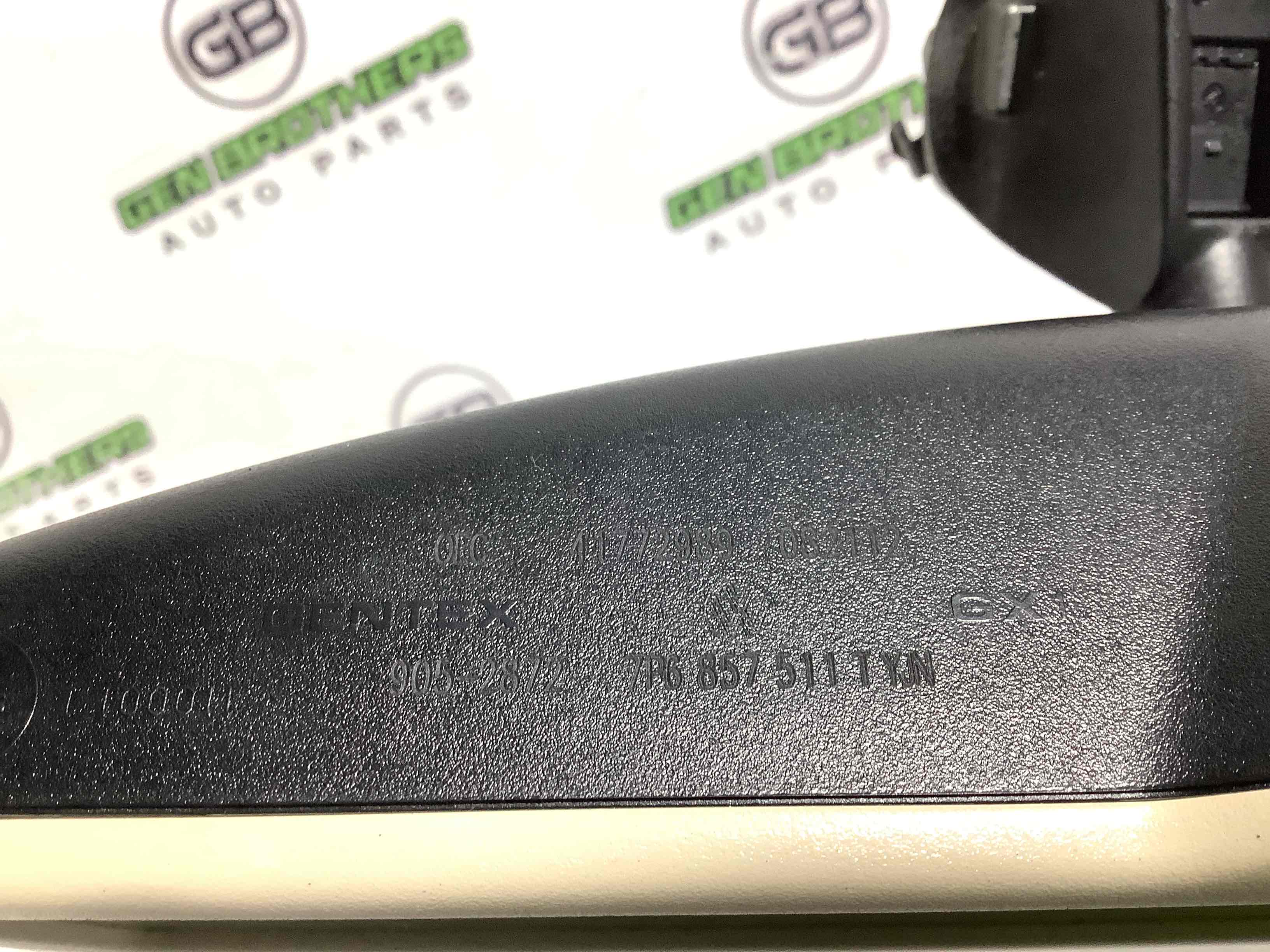 Дзеркало салону, корпус, кріплення, накладка