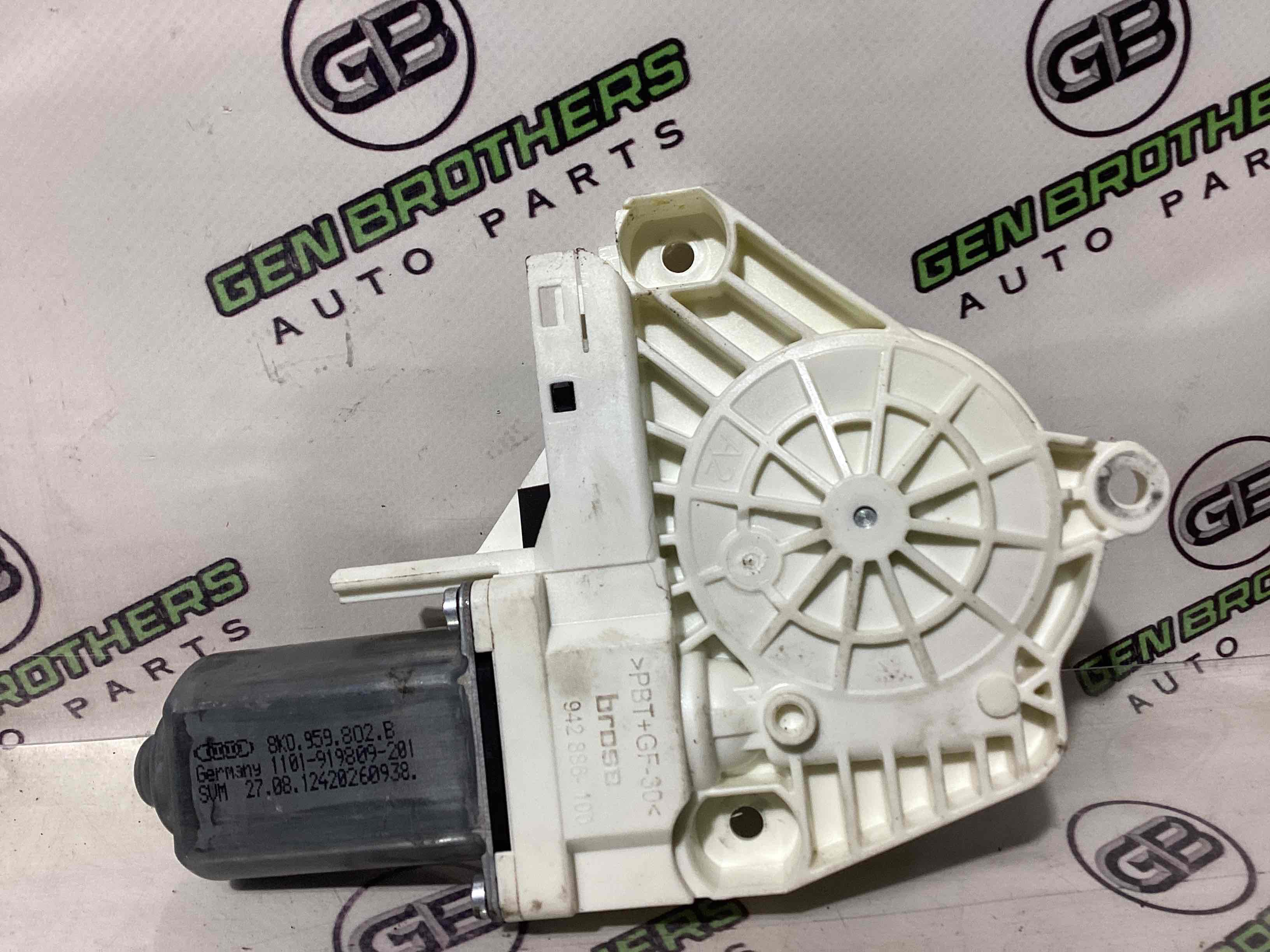 Моторчик склопідйомника