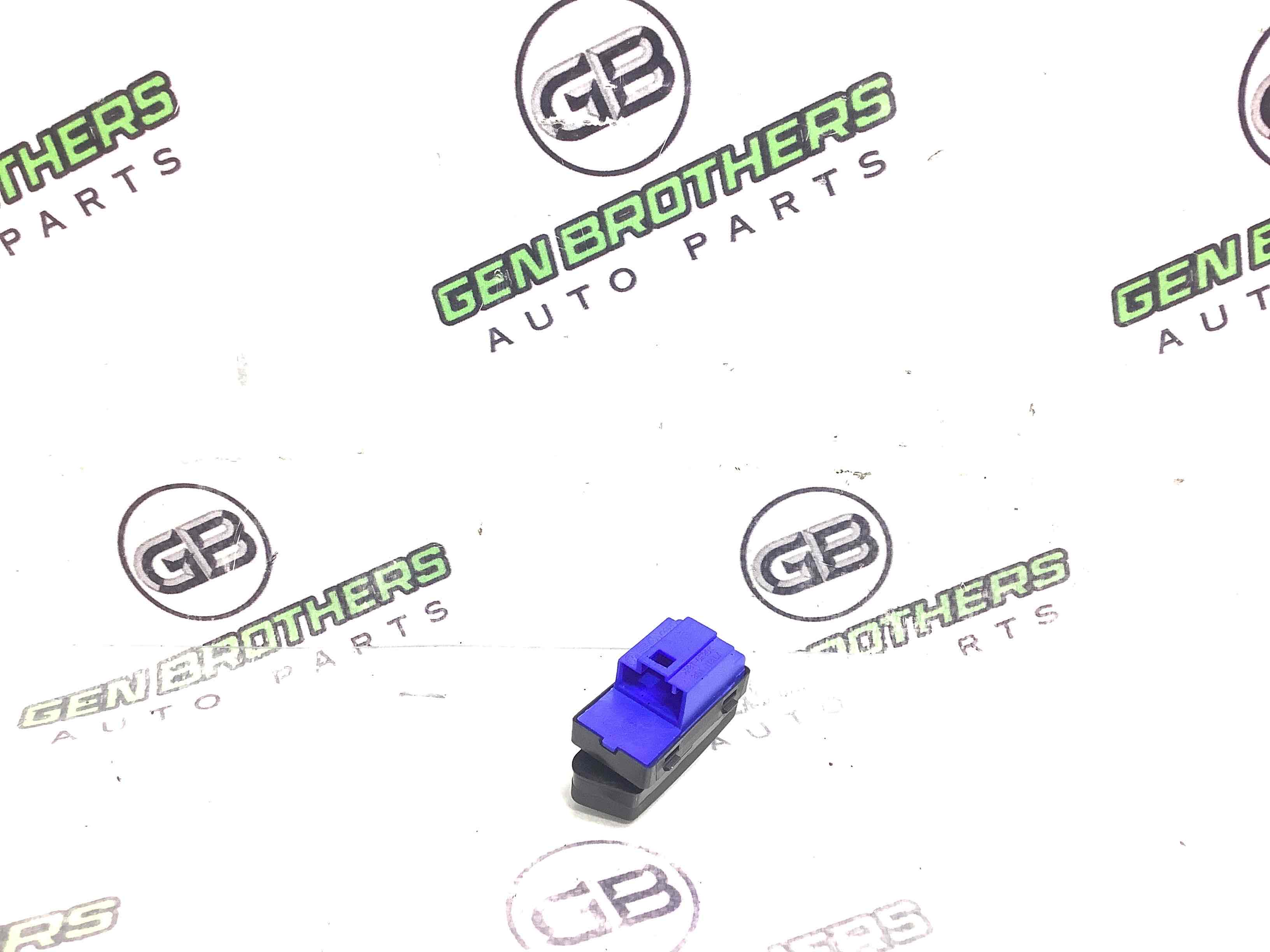 Кнопка центрального замку