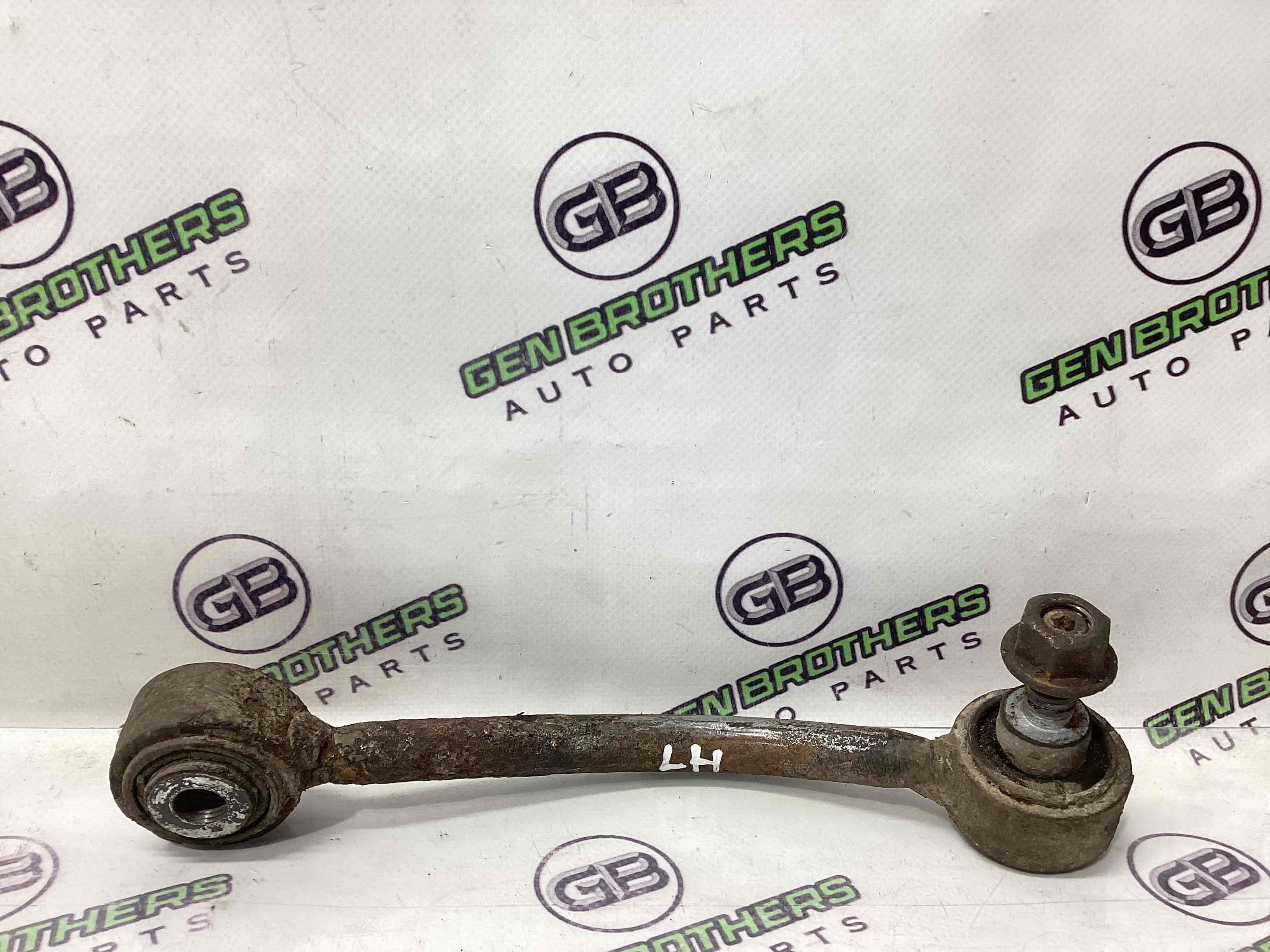 Стійка стабілізатора