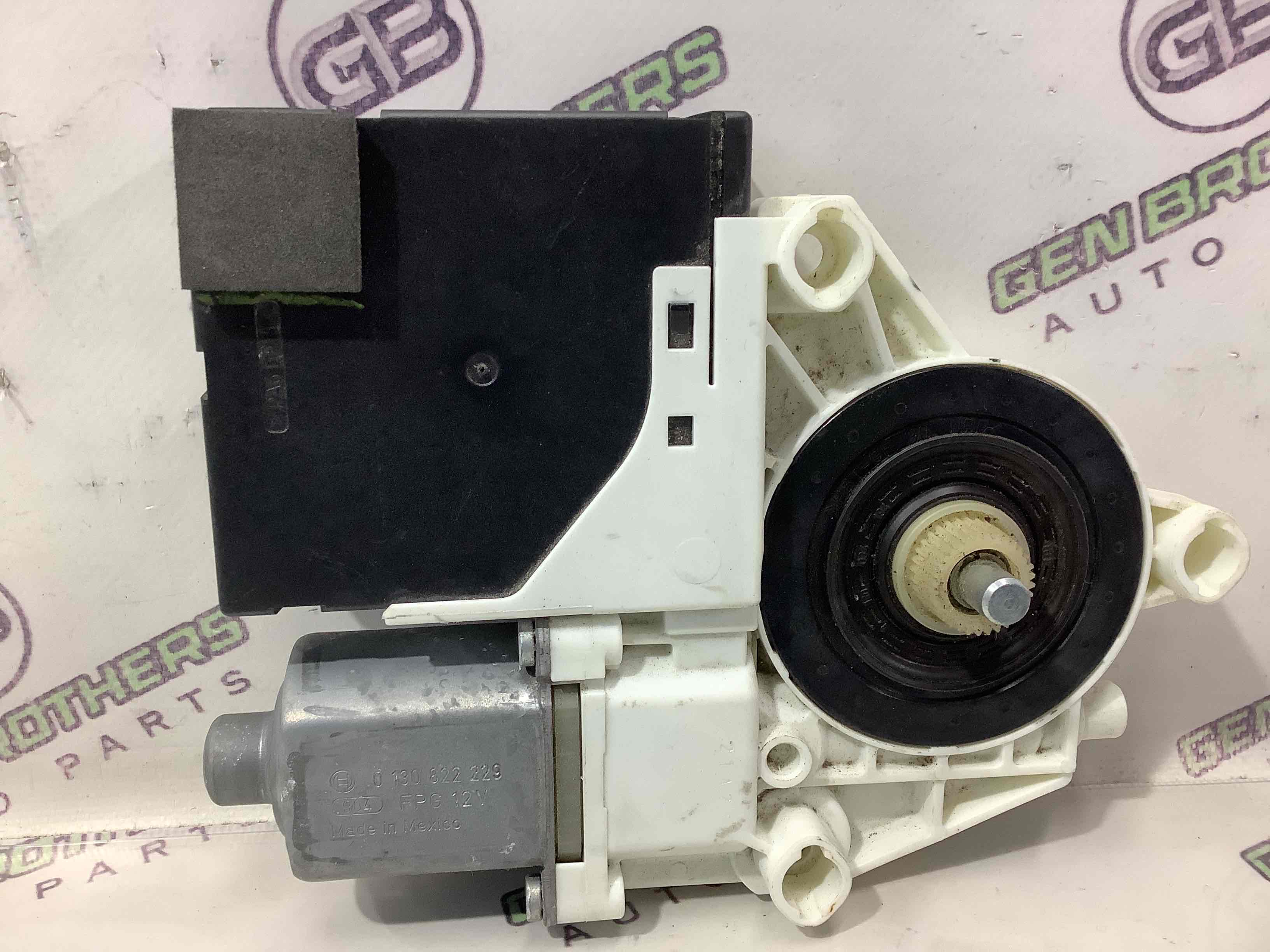 Моторчик склопідйомника