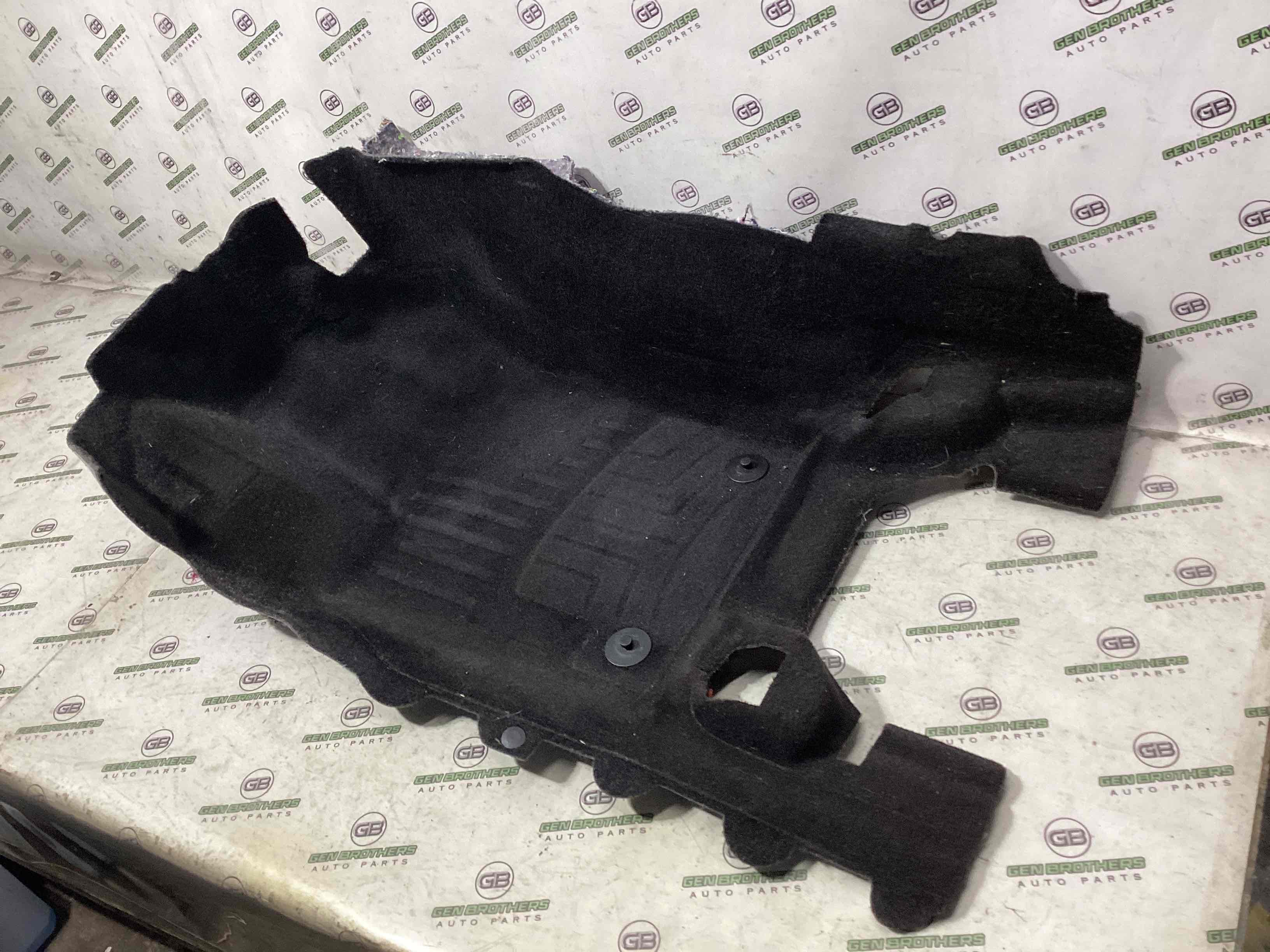 Килимки комплекти, підлога салону