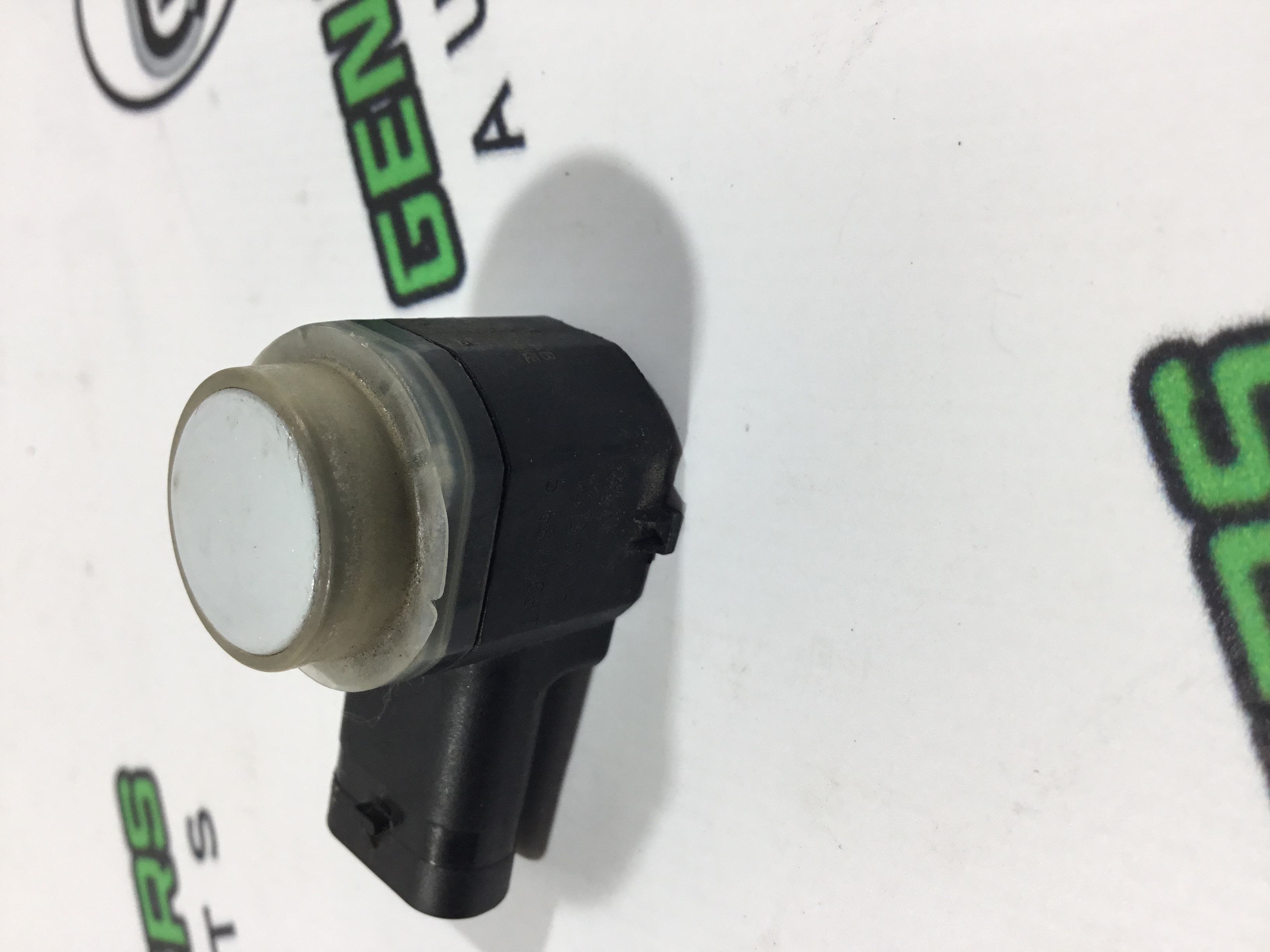 Парктроник, крепеж, корпус