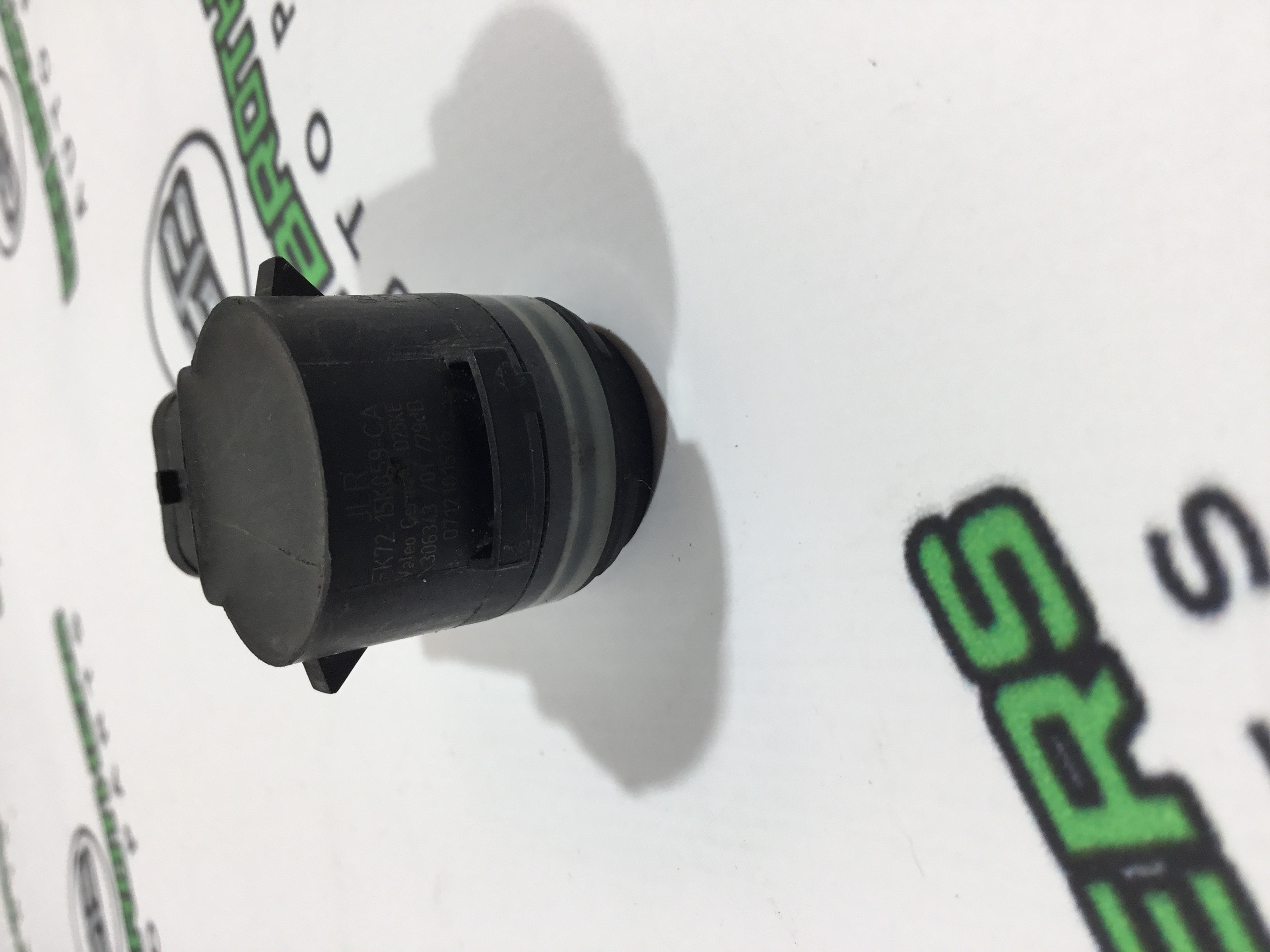 Парктронік, кріплення, корпус