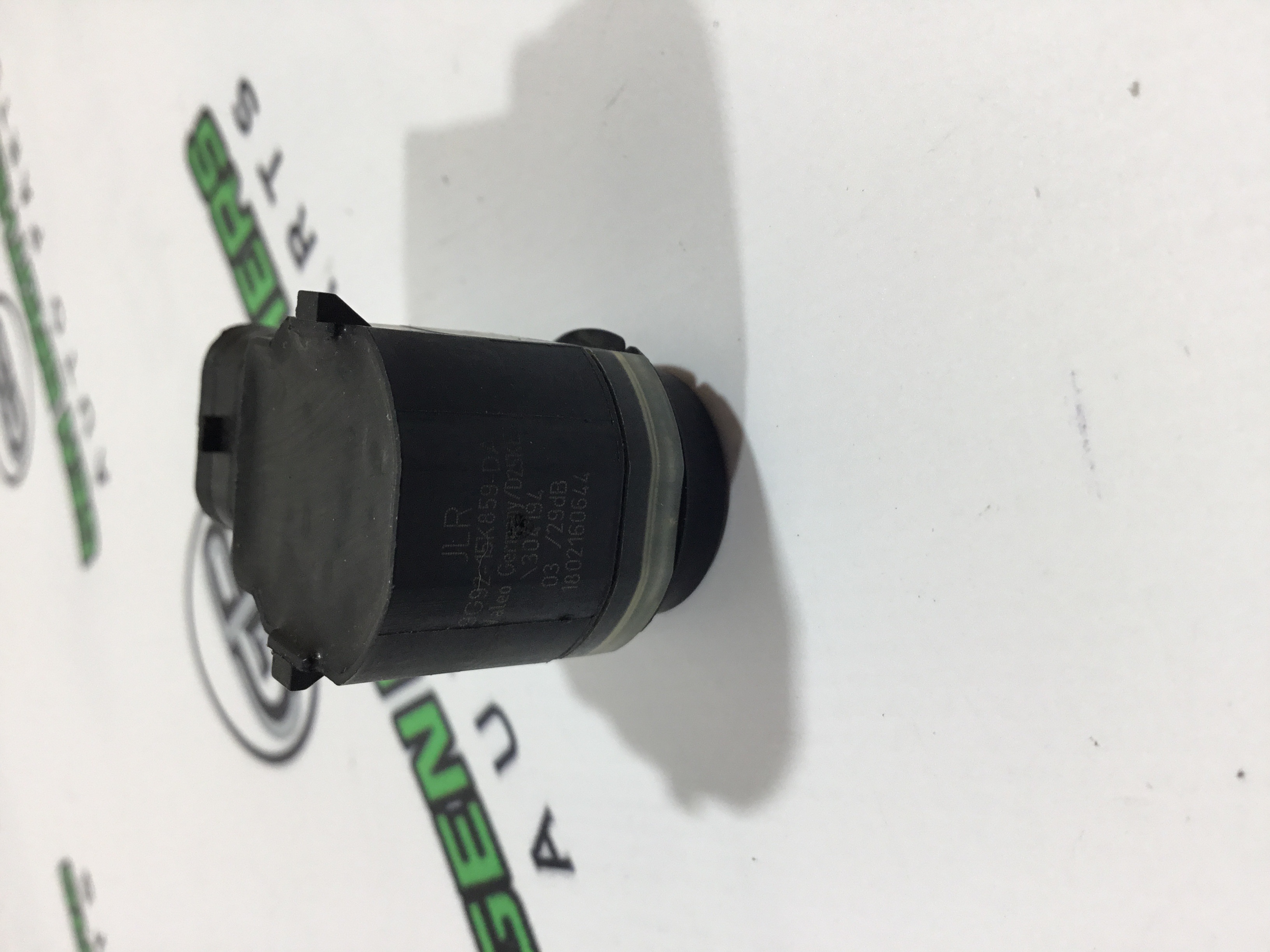 Парктронік, кріплення, корпус