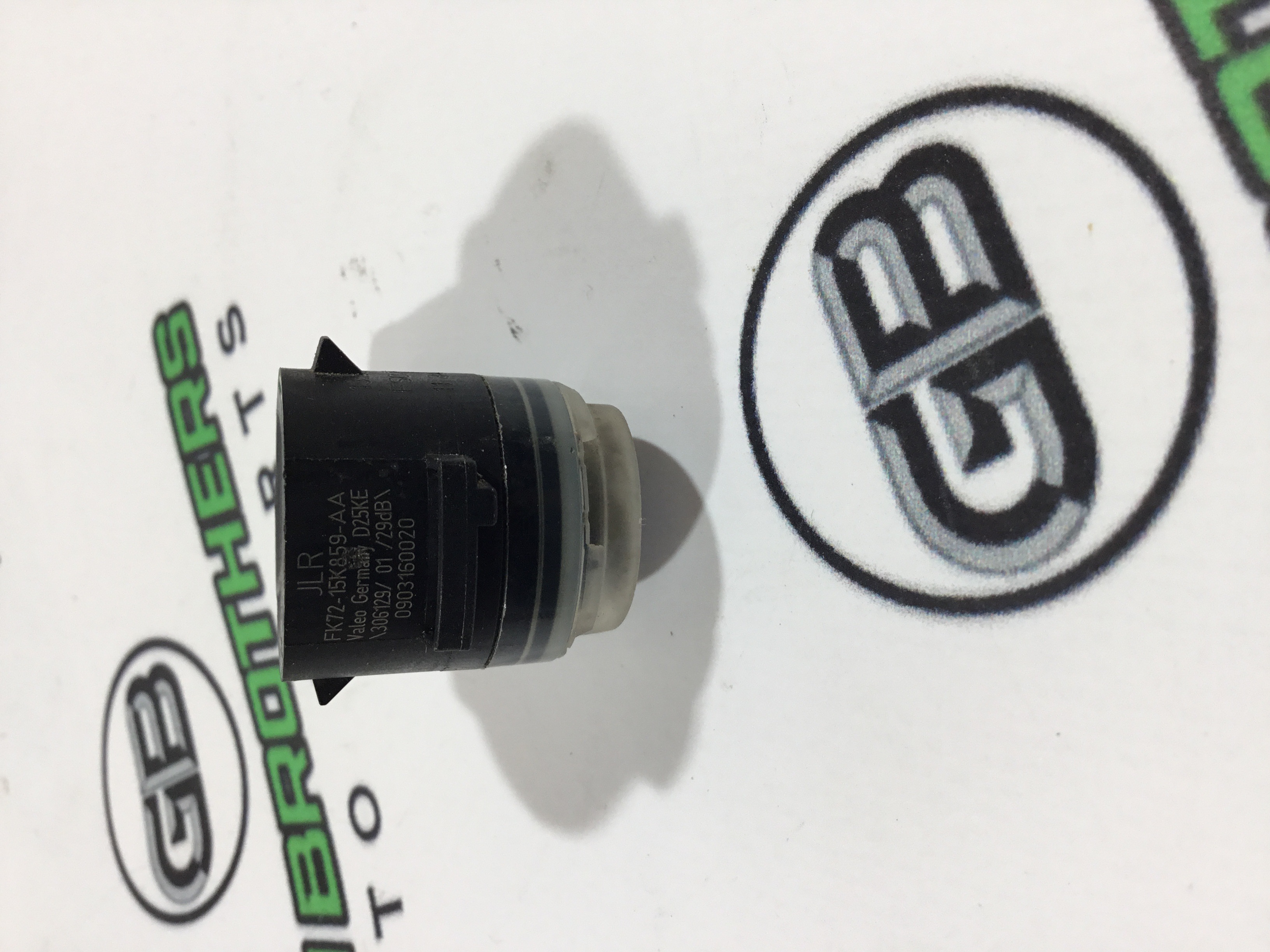 Парктронік, кріплення, корпус