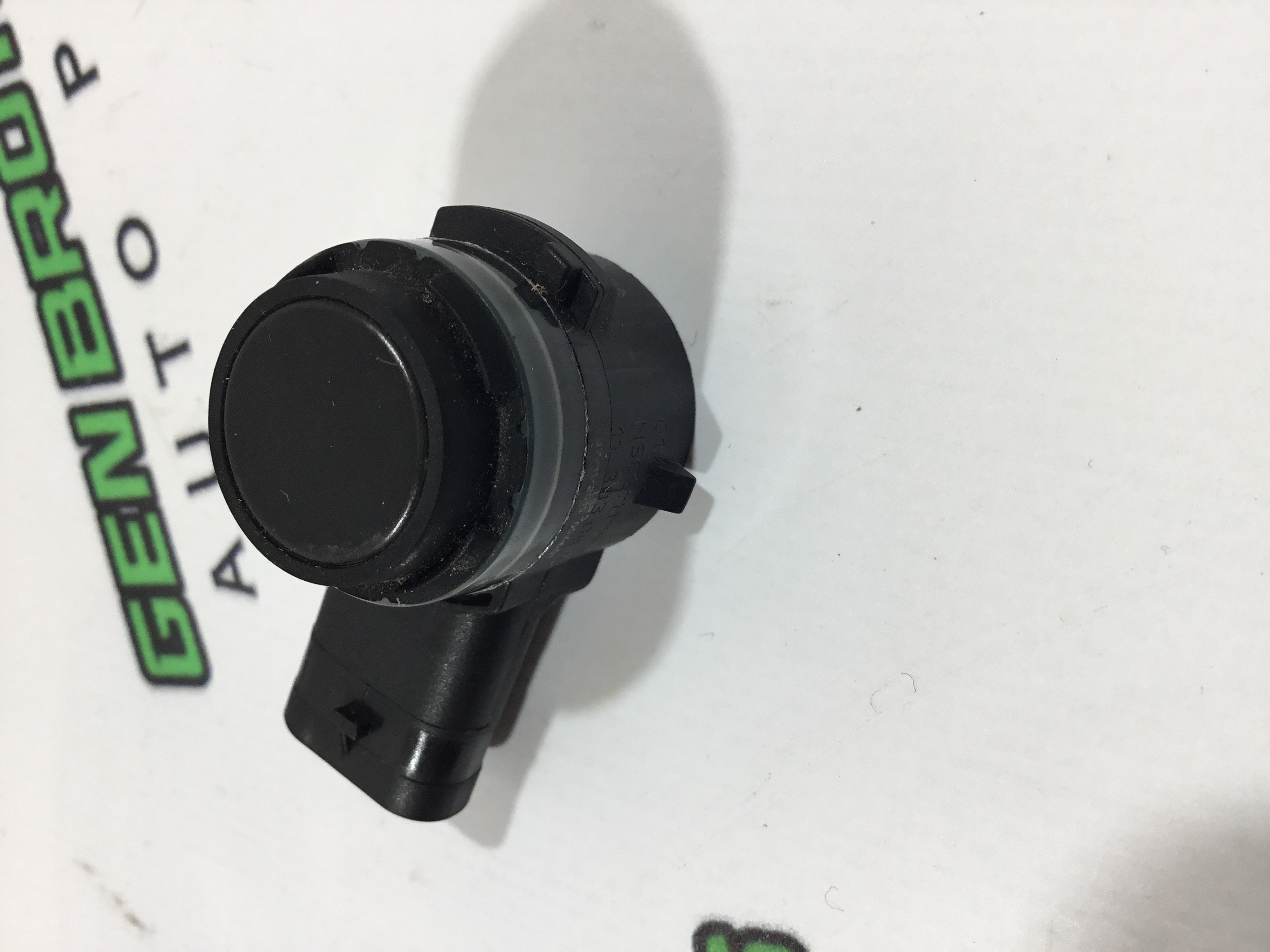 Парктронік, кріплення, корпус