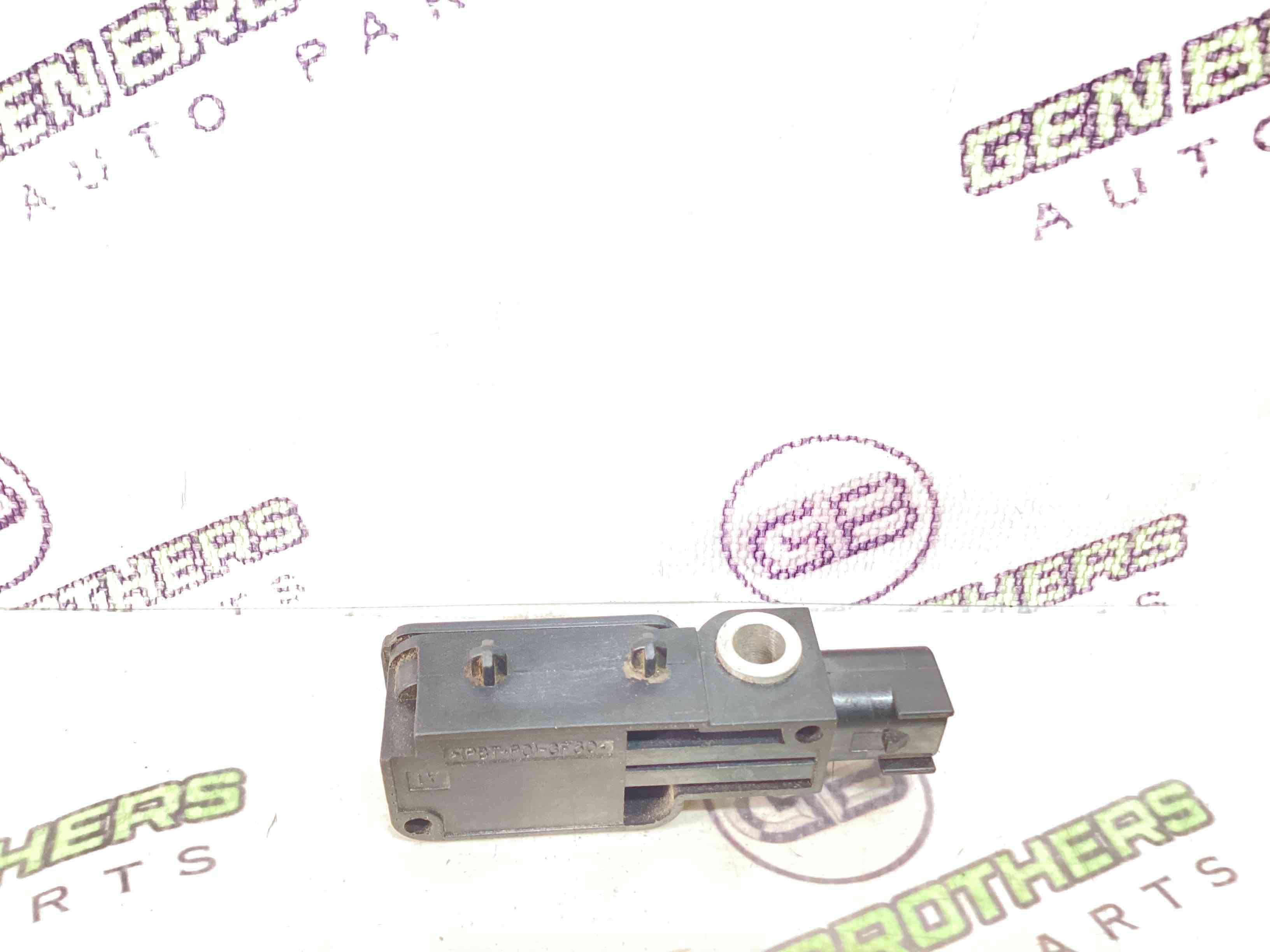 Датчик удару Airbag бічний