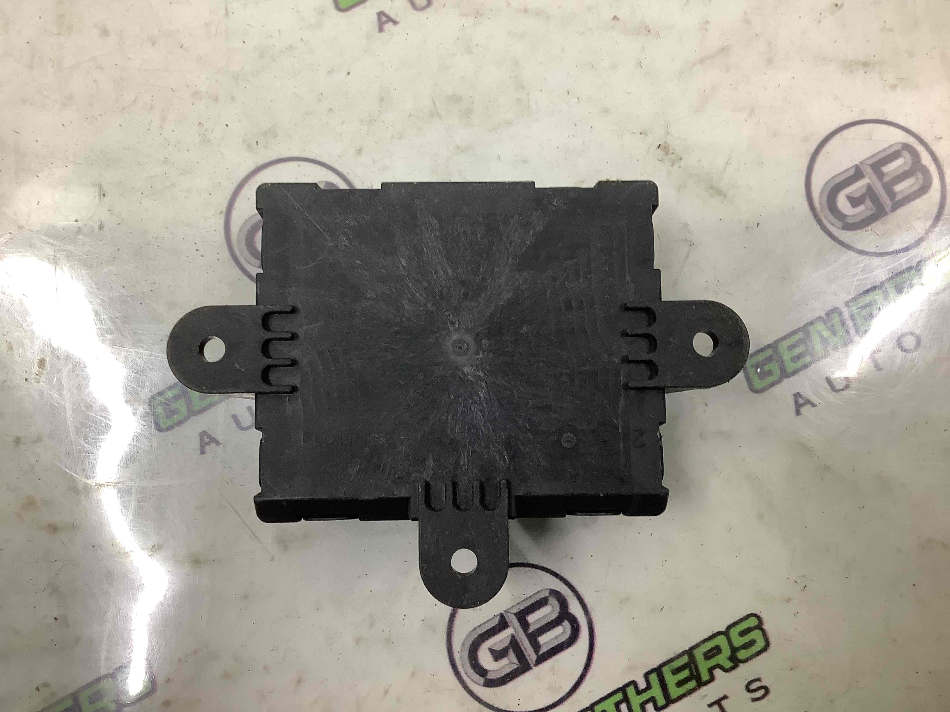 Блок керування дверима