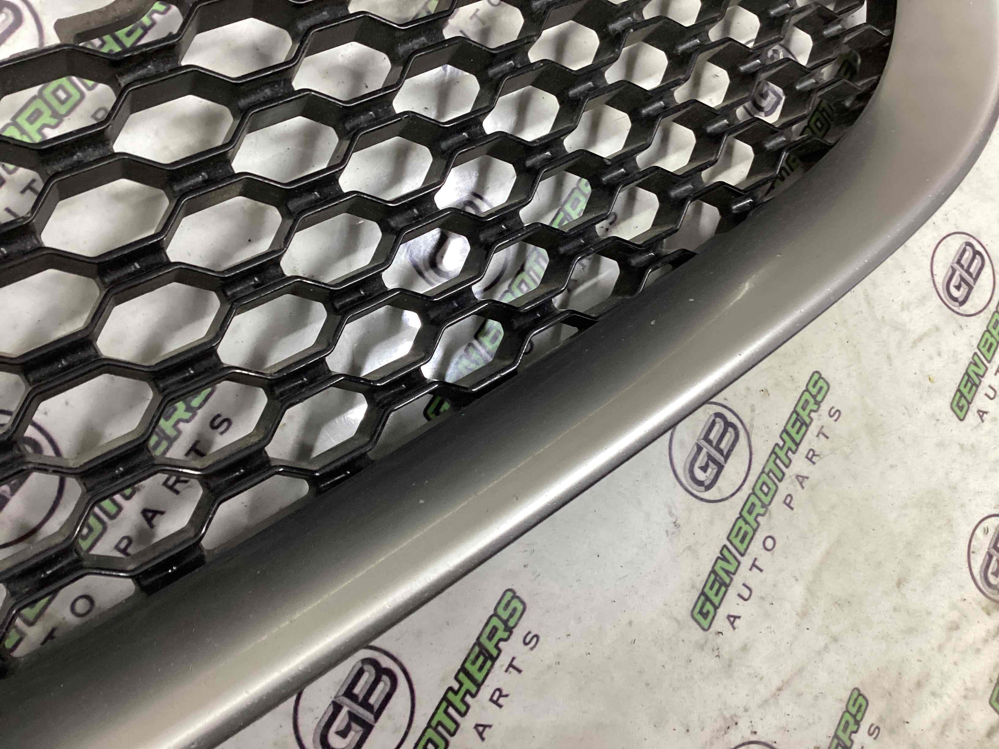 Решітка радіатора