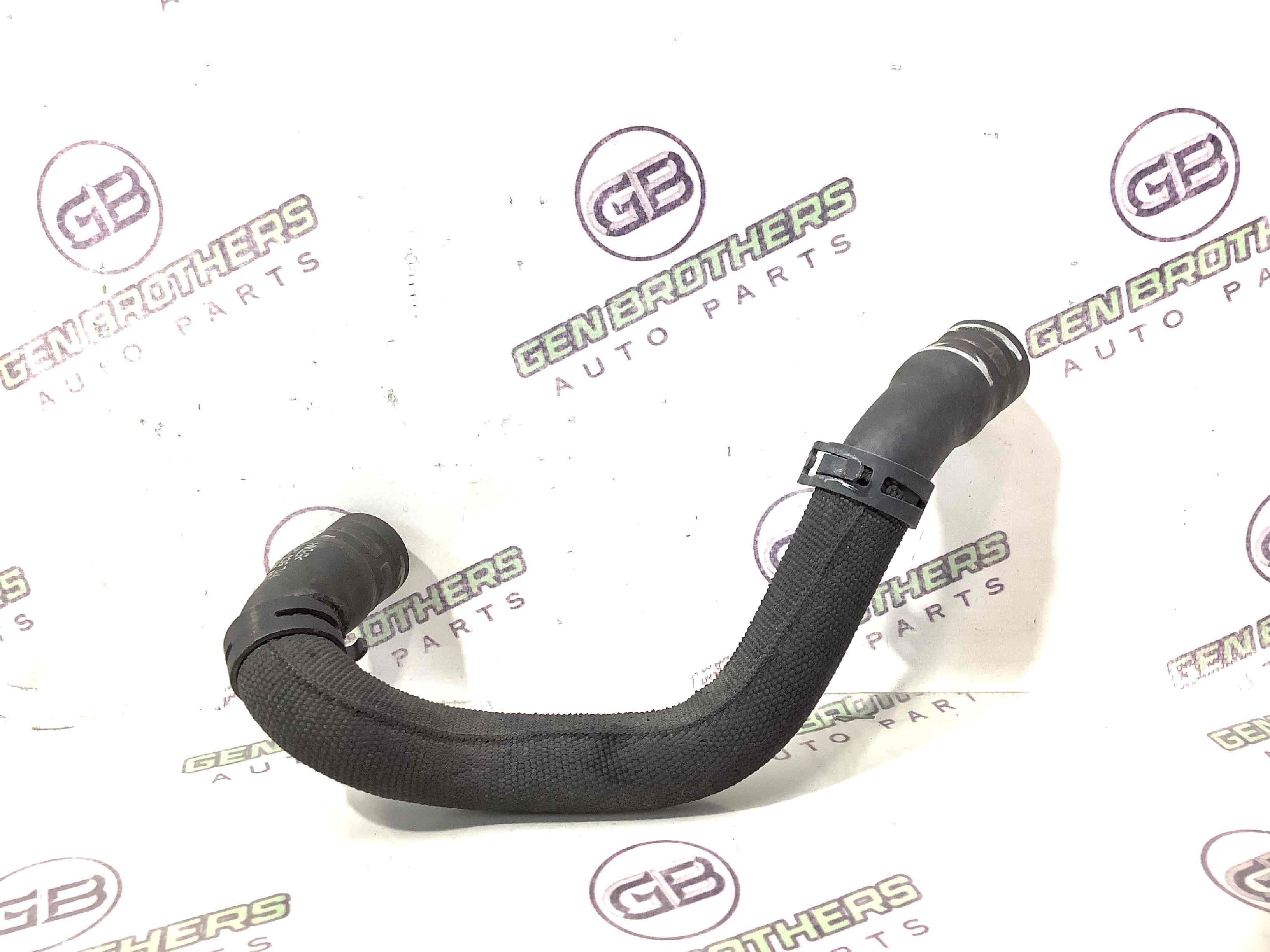 Патрубок трубопровід, шланг