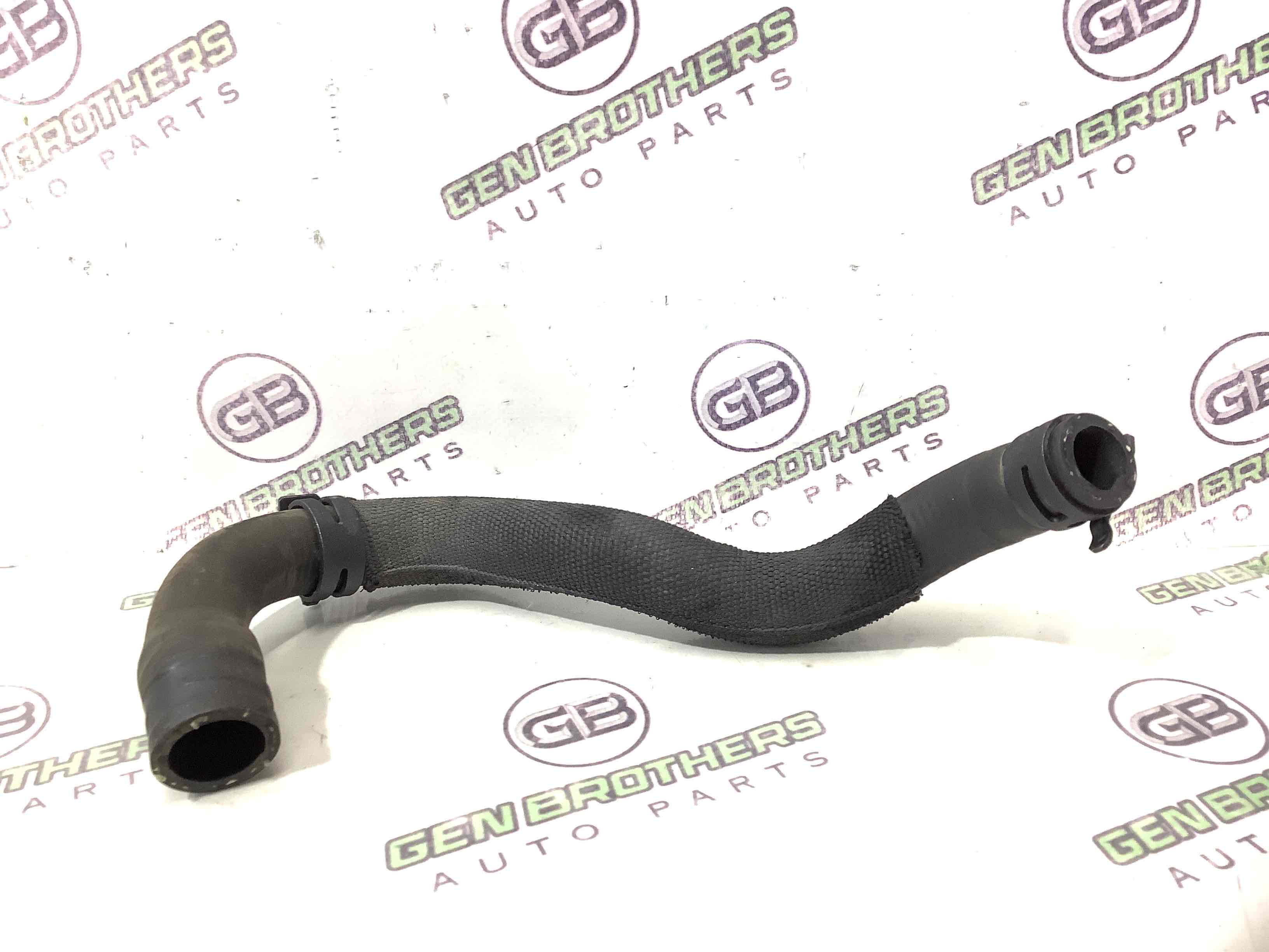 Патрубок трубопровід, шланг