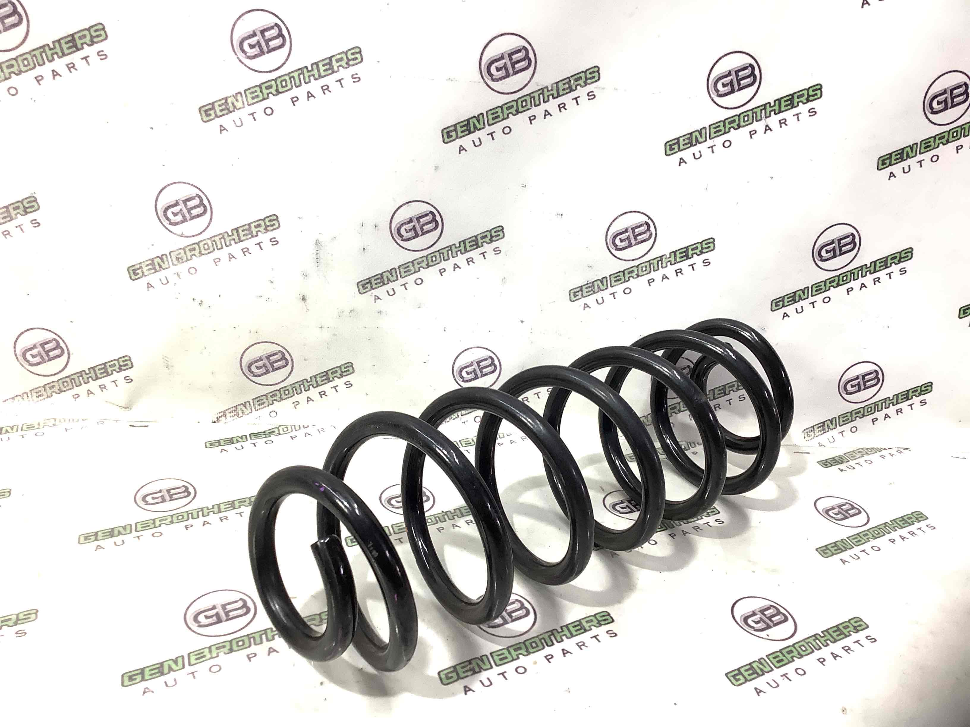 Пружина задня