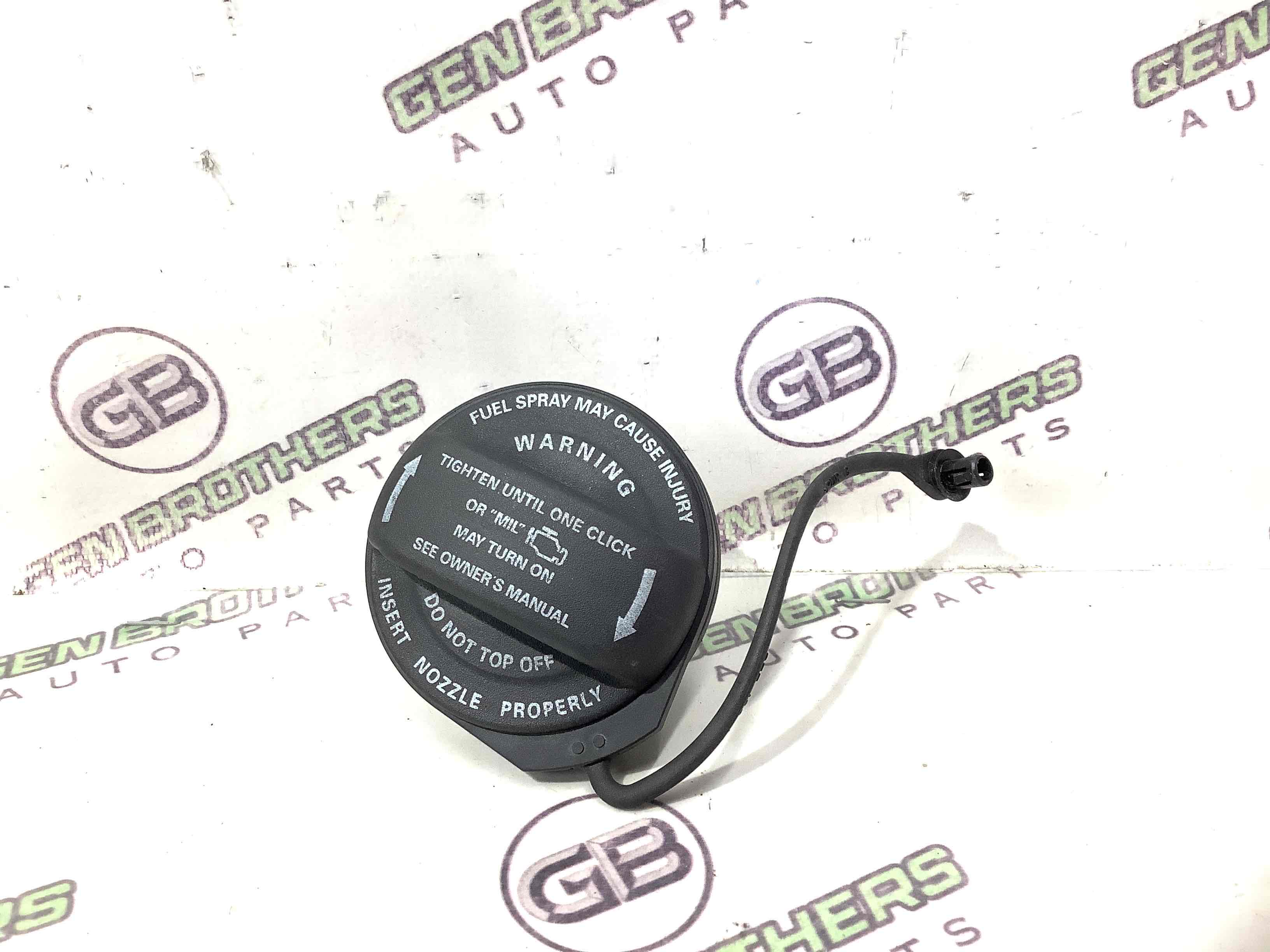 Корок бака, кришка заливної горловини, дотяжка