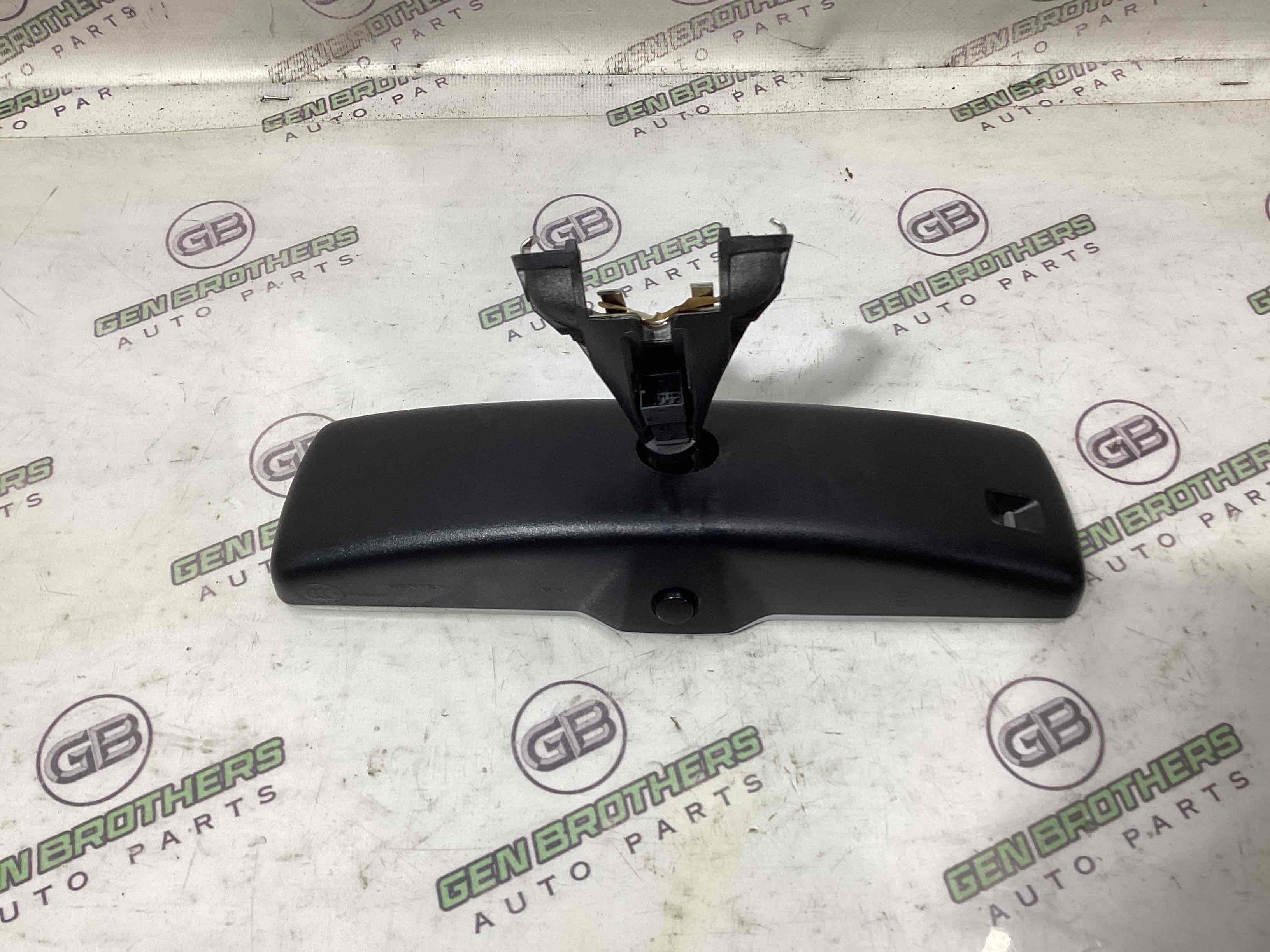 Дзеркало салону, корпус, кріплення, накладка