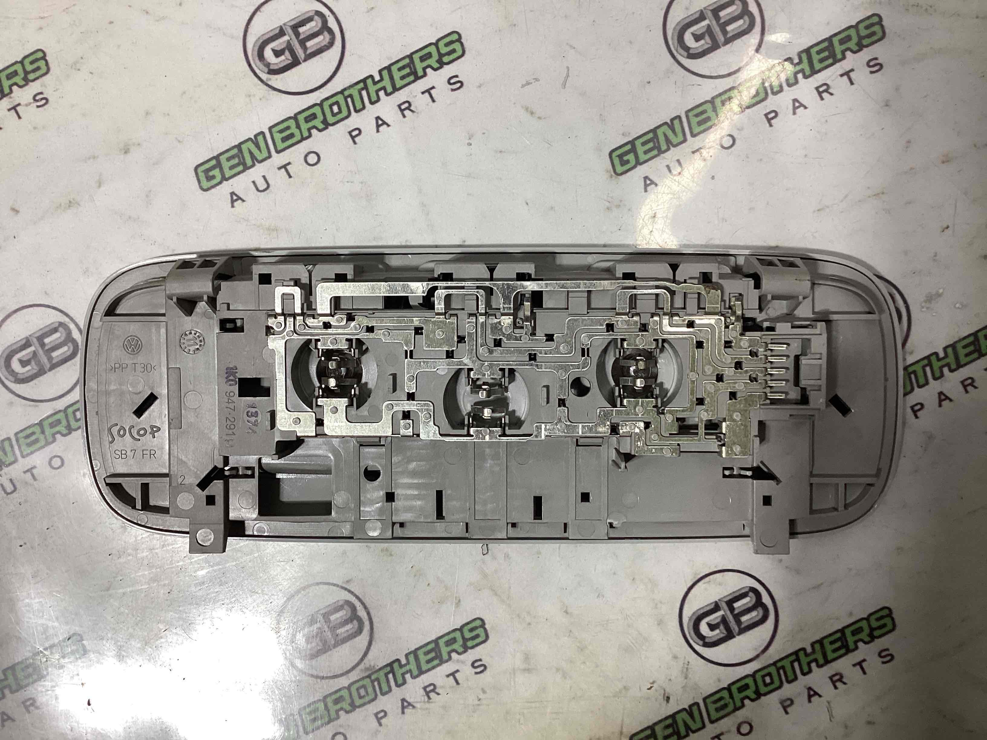 Ліхтар салонний, плафон