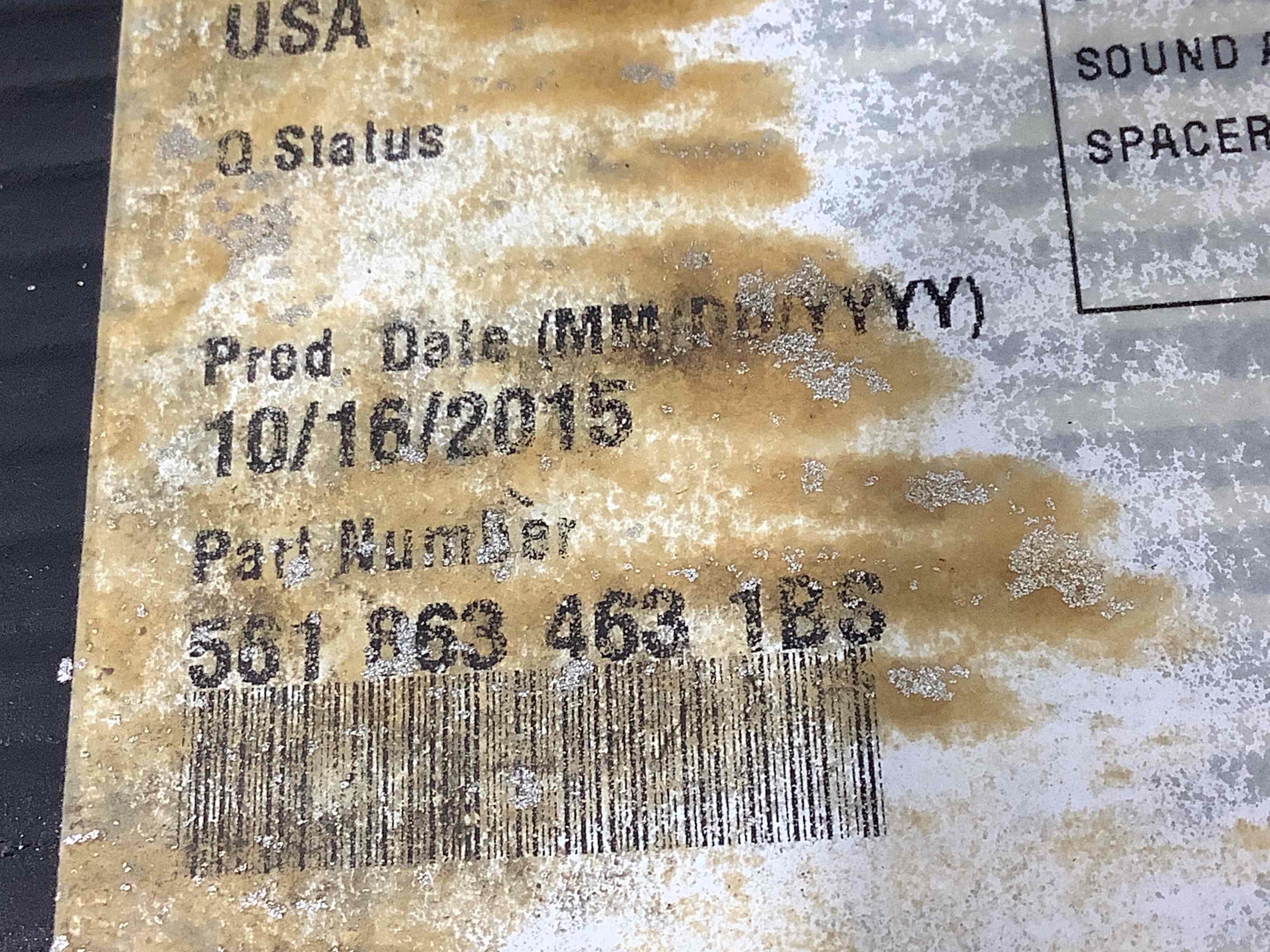 Підлогове покриття багажника, полиця багажника