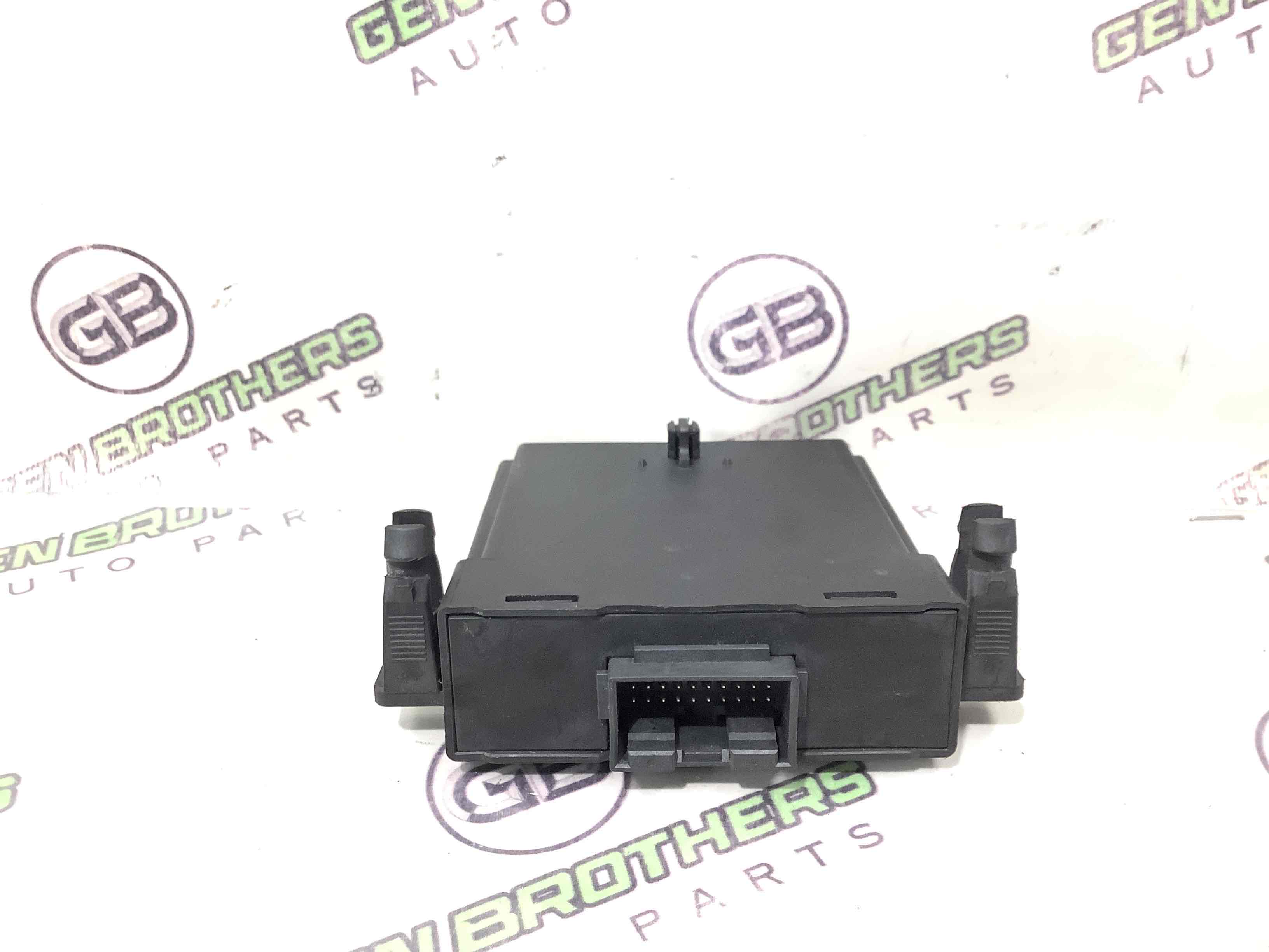 Блок керування дверима