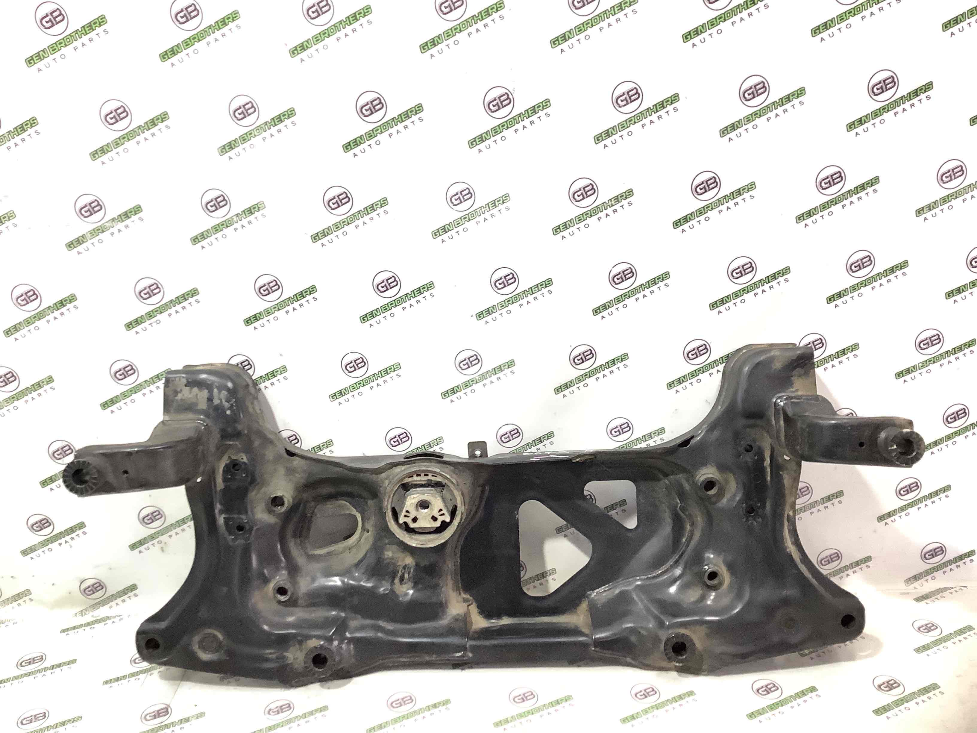 Балка підвіски передня підрамник