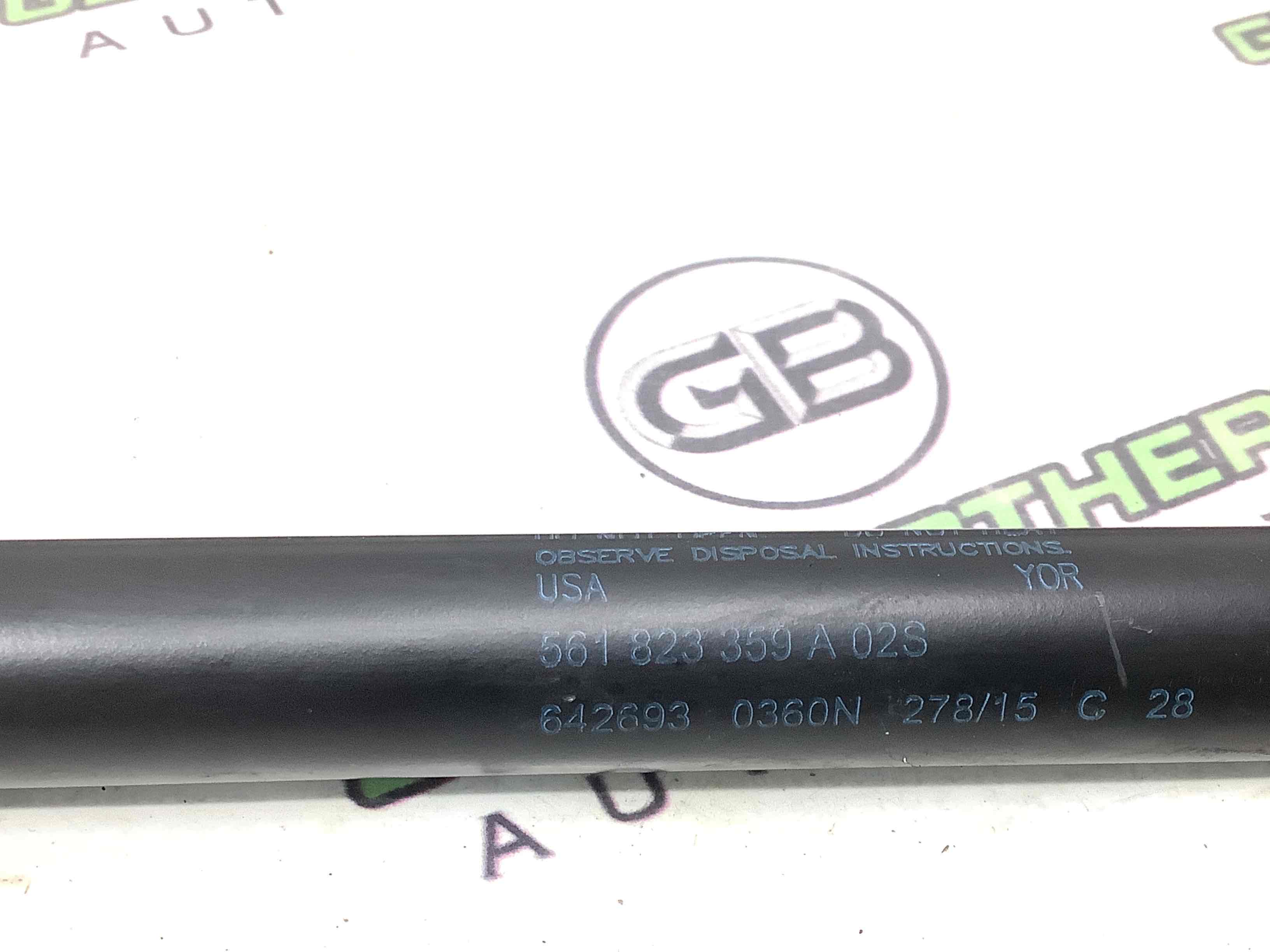 Амортизатор капота