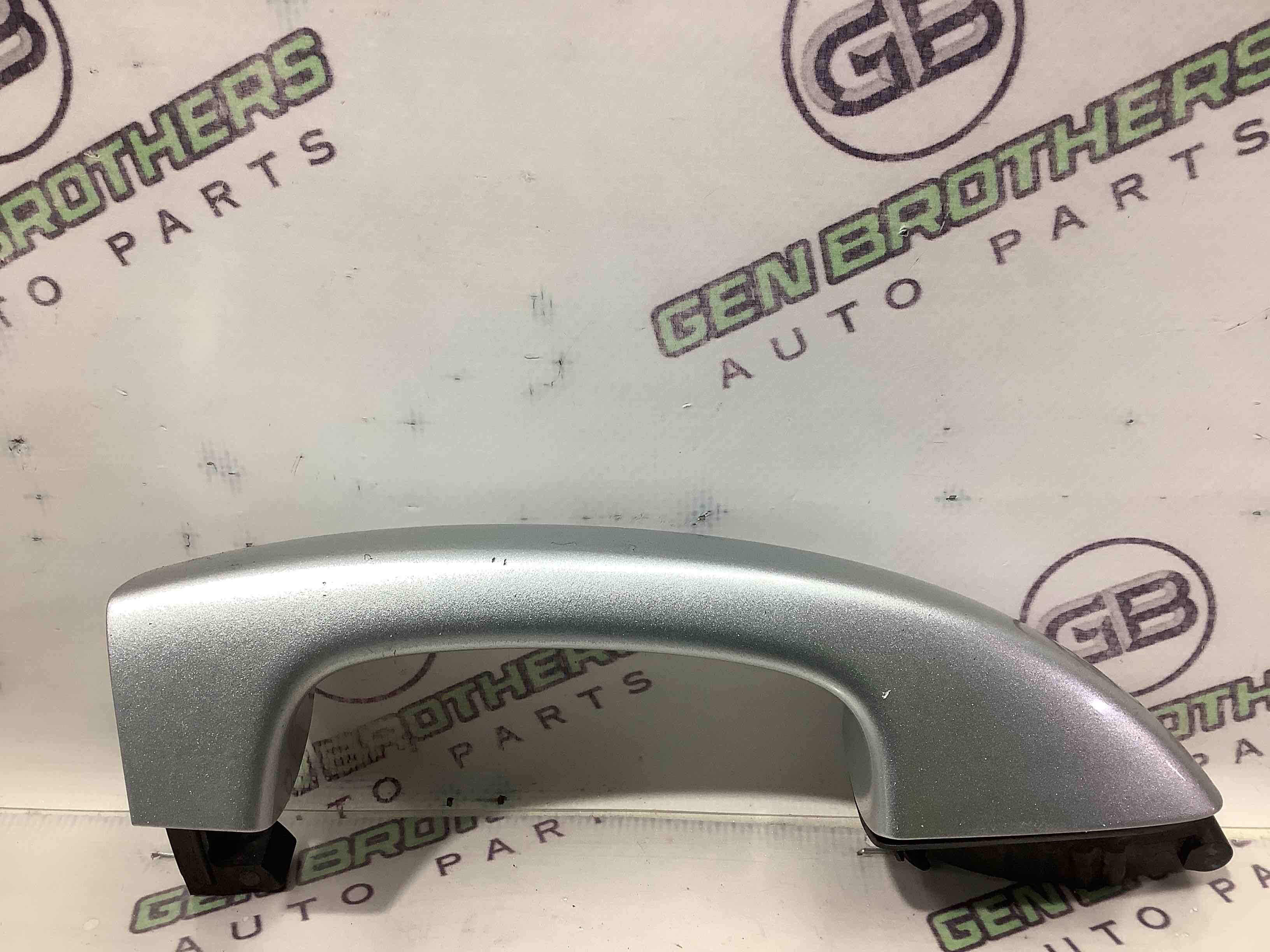 Ручка двері зовнішня