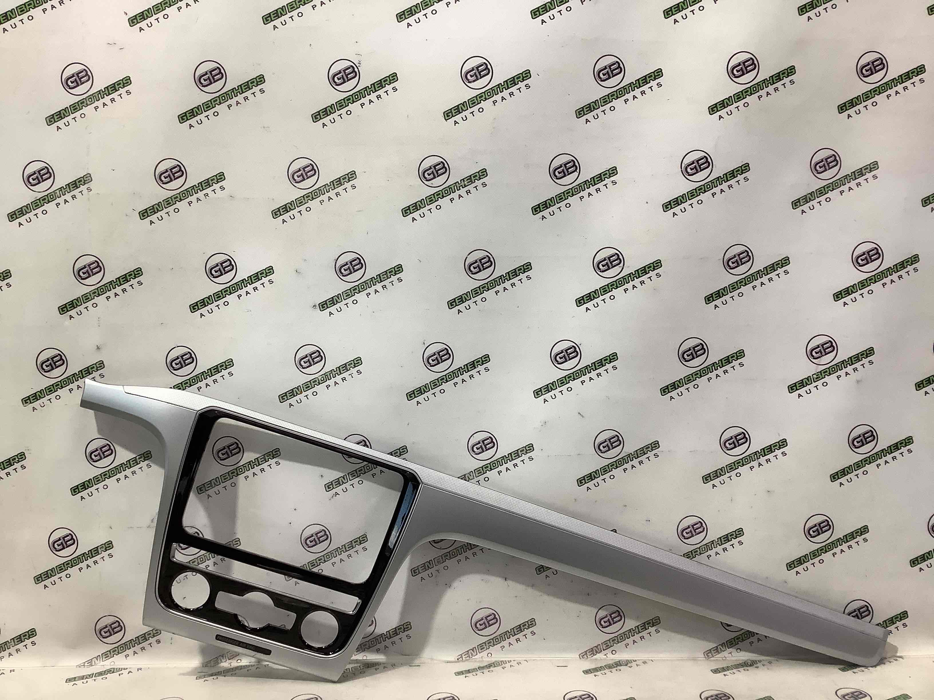 Рамка магнітоли