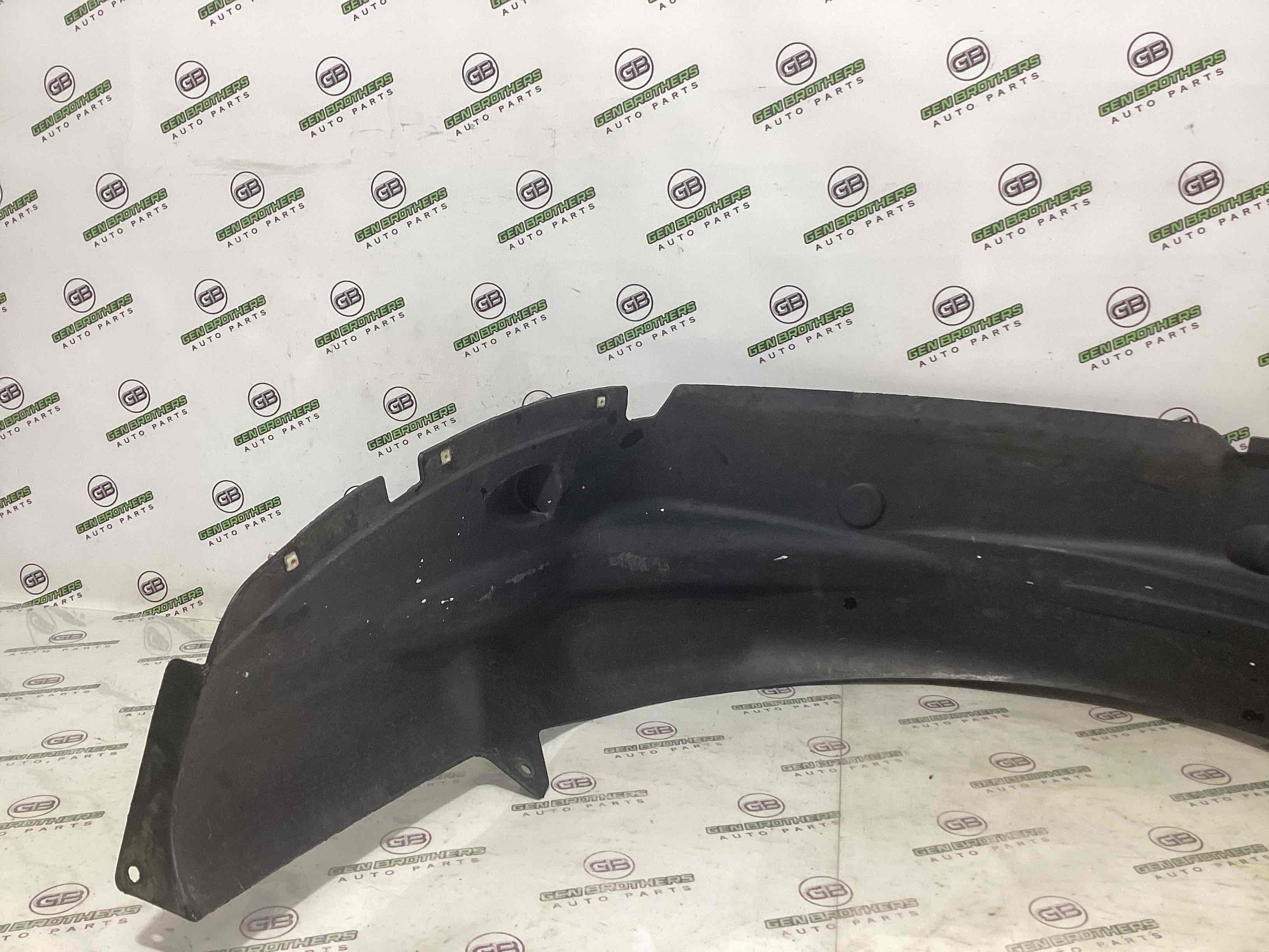 Захист арок задній правий підкрилок