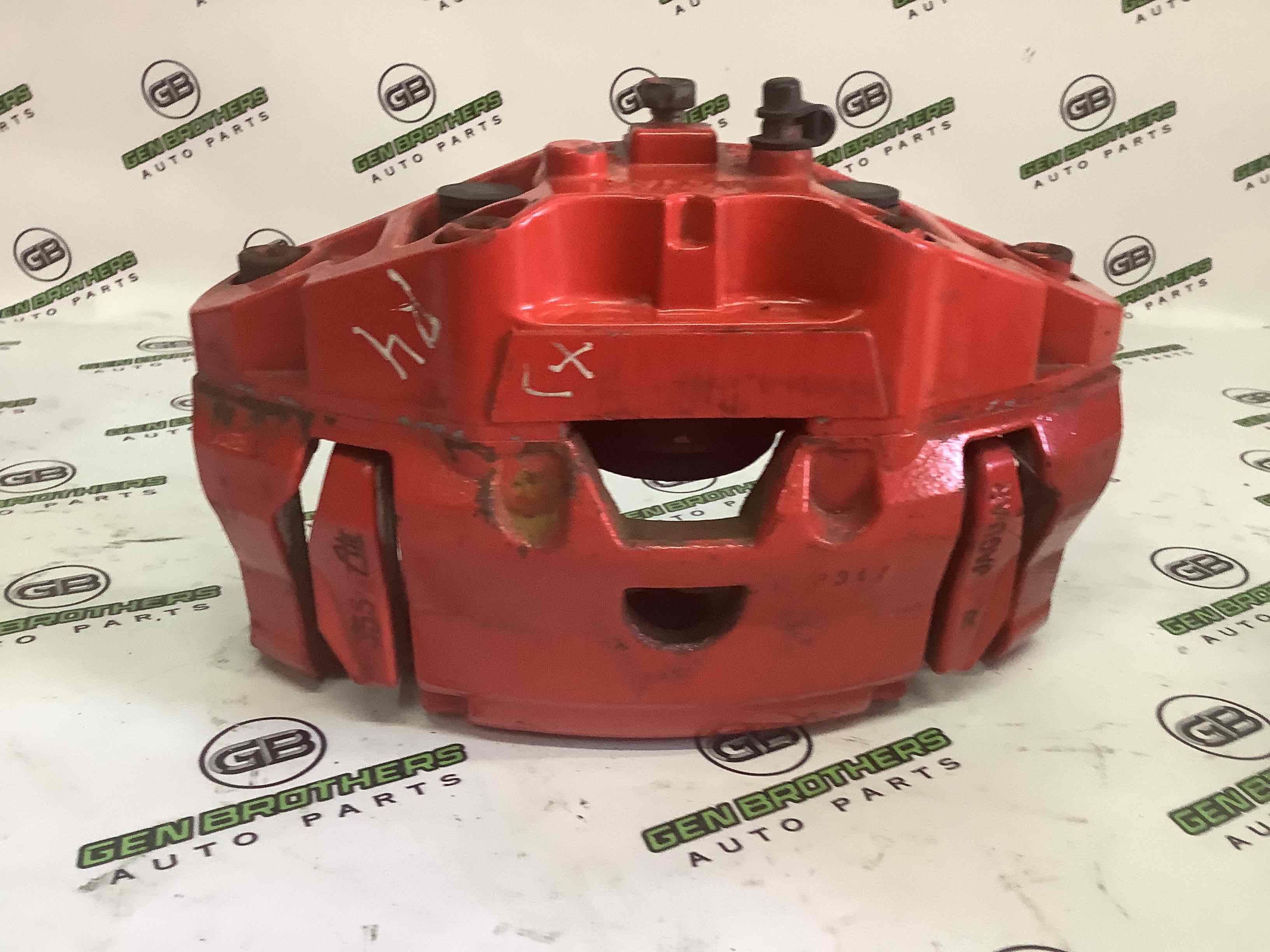 Супорт передній правий