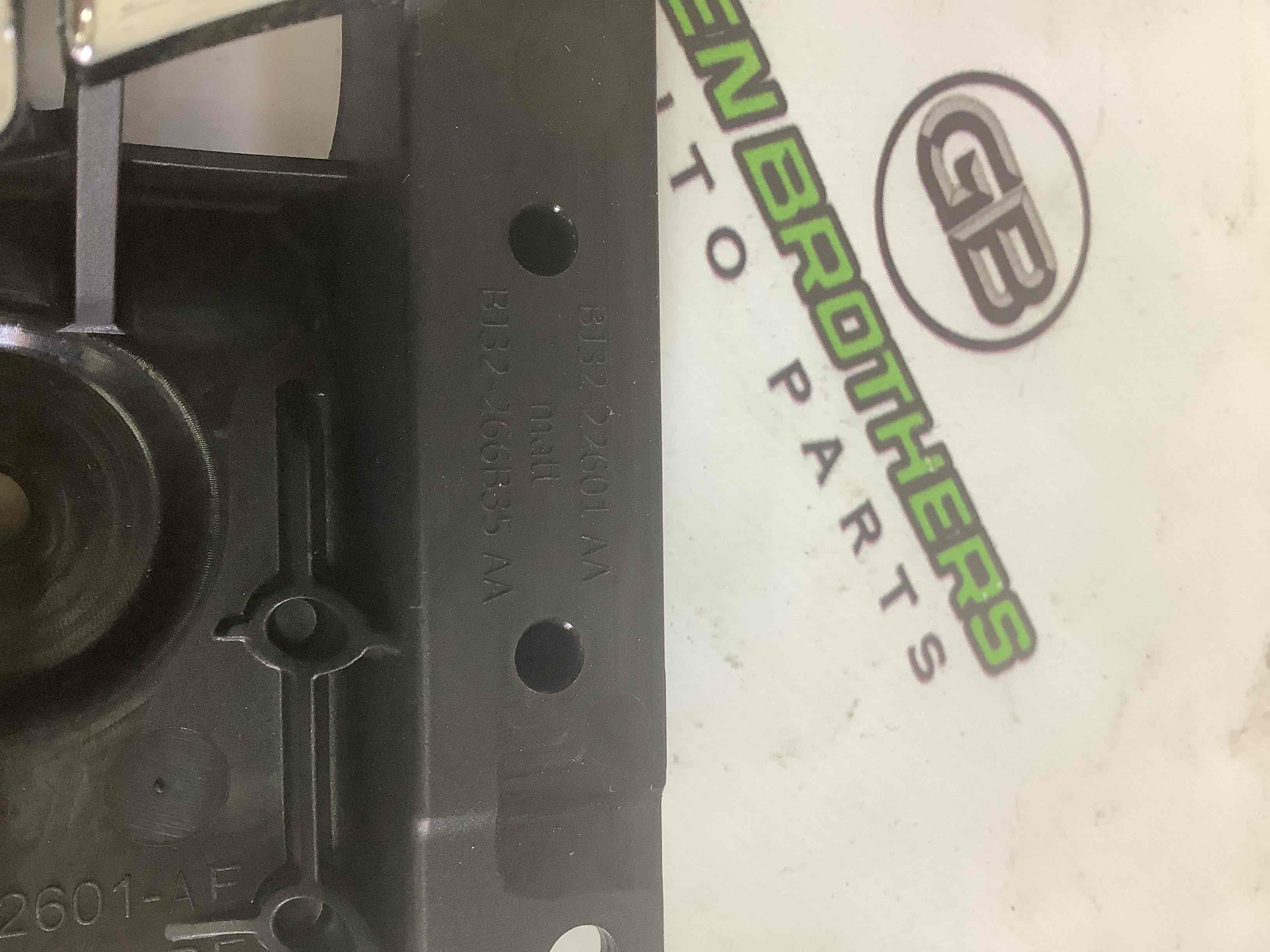 Ручка дверей салону внутрішня, поручень