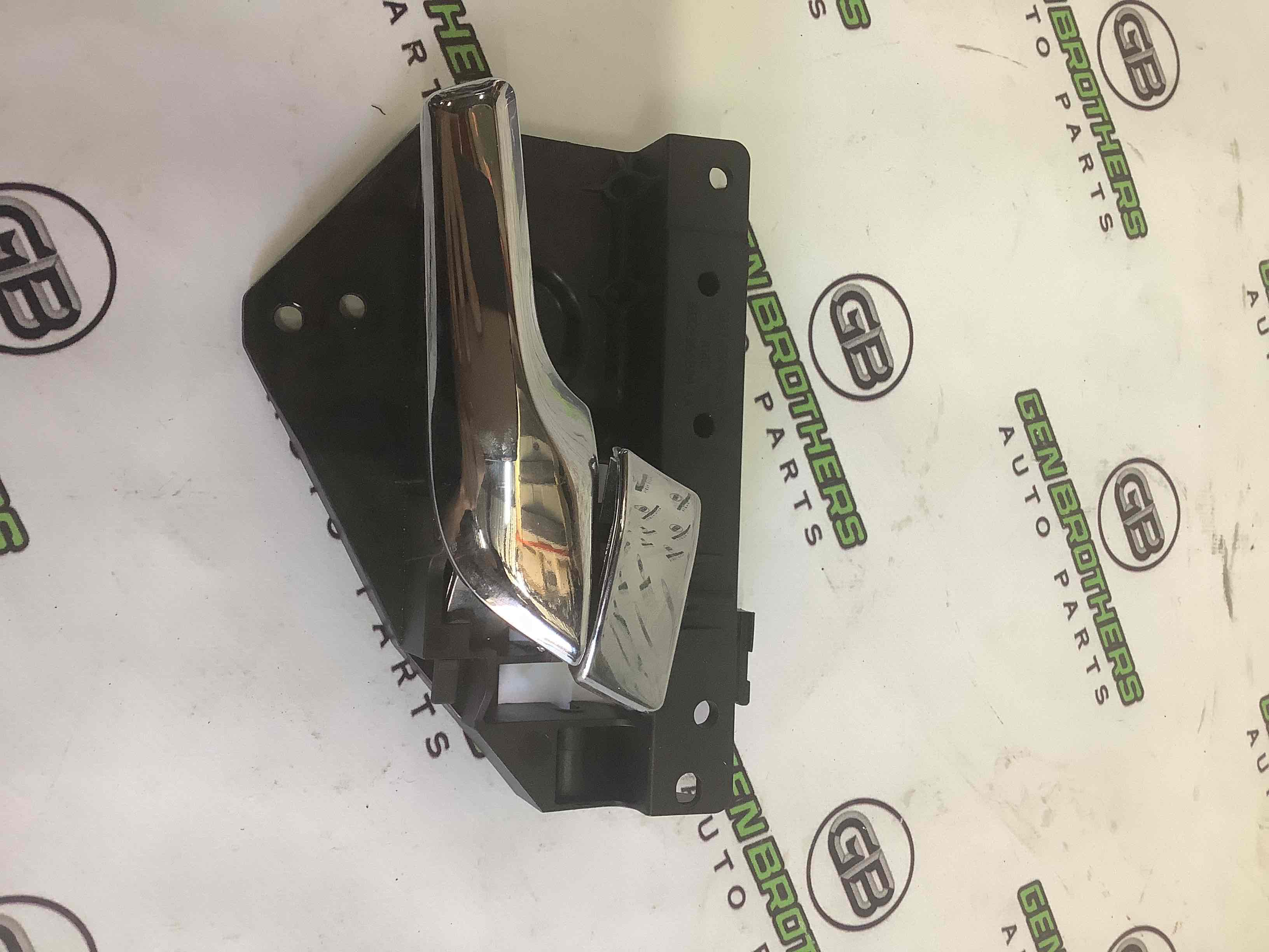 Ручка дверей салону внутрішня, поручень