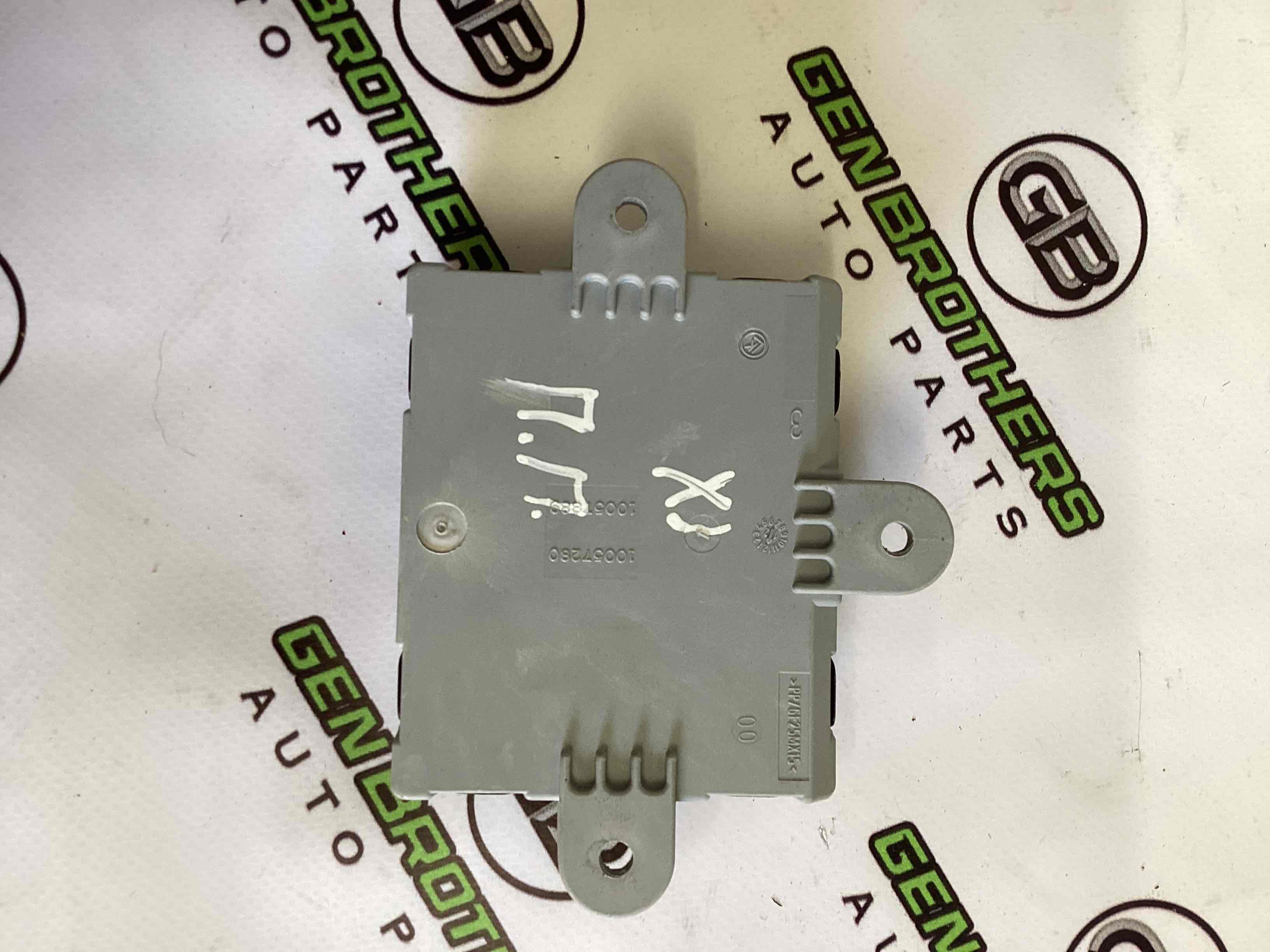 Блок керування дверима