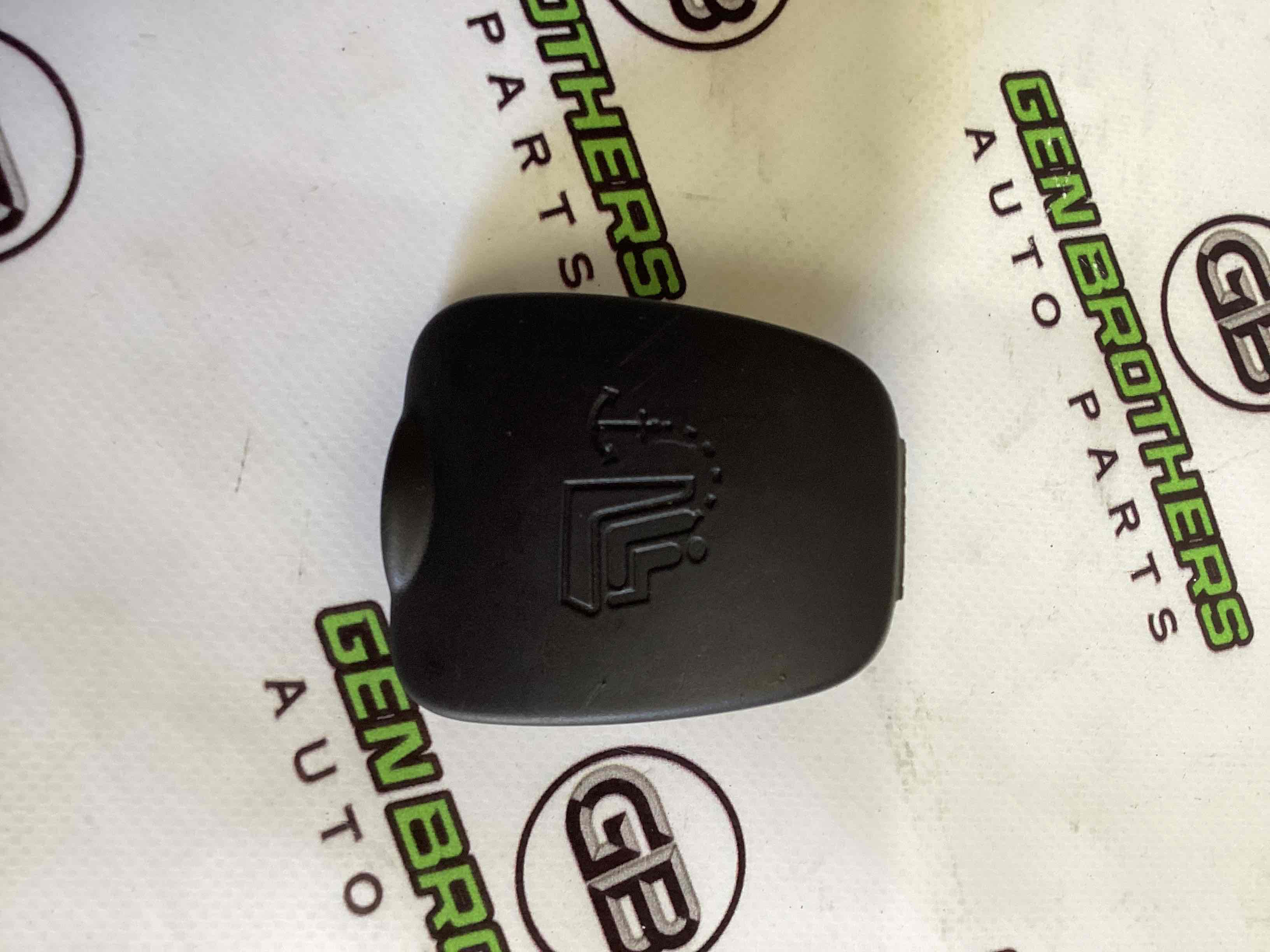 Пластикові елементи салону