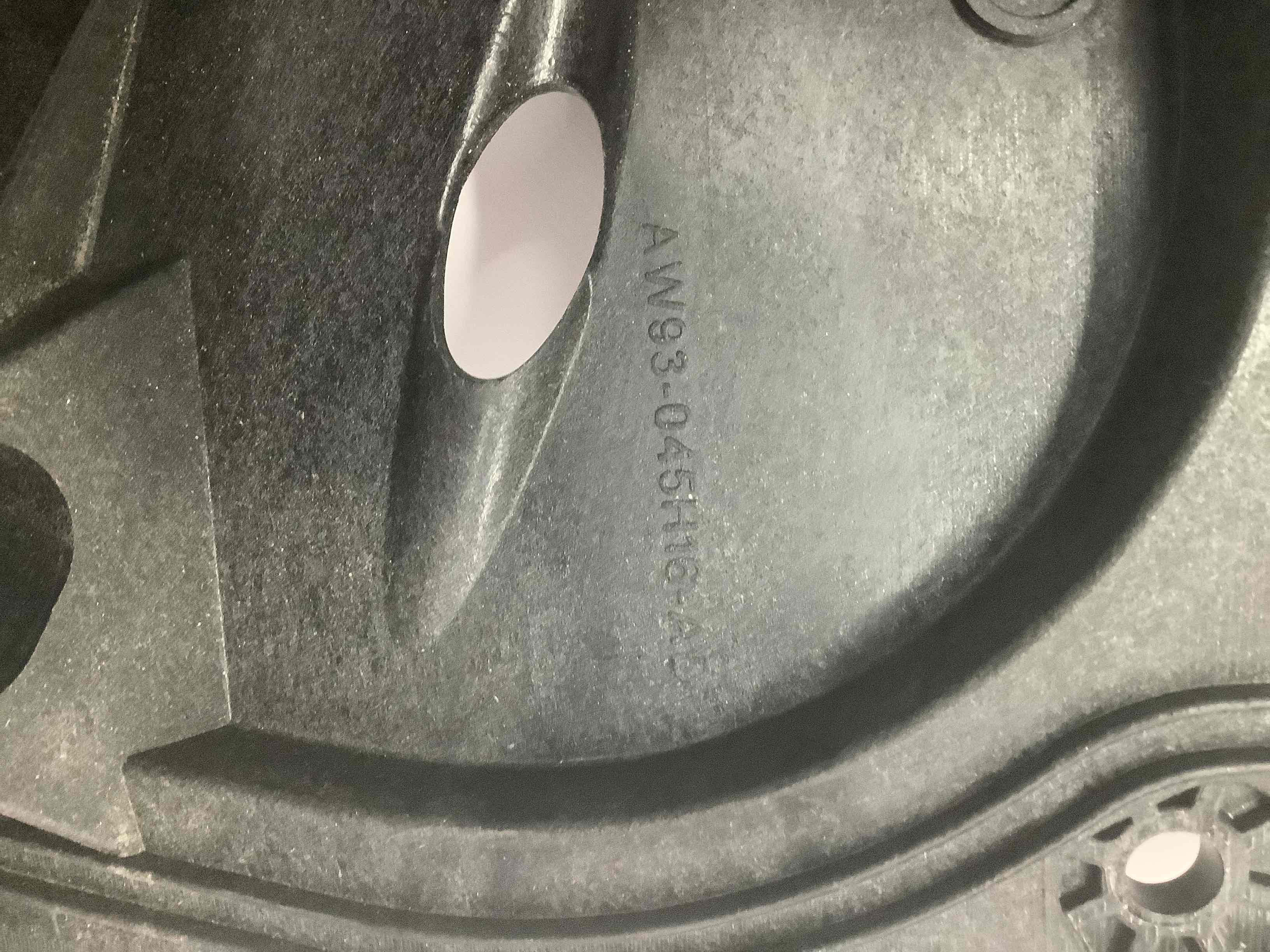 Пластикові елементи салону