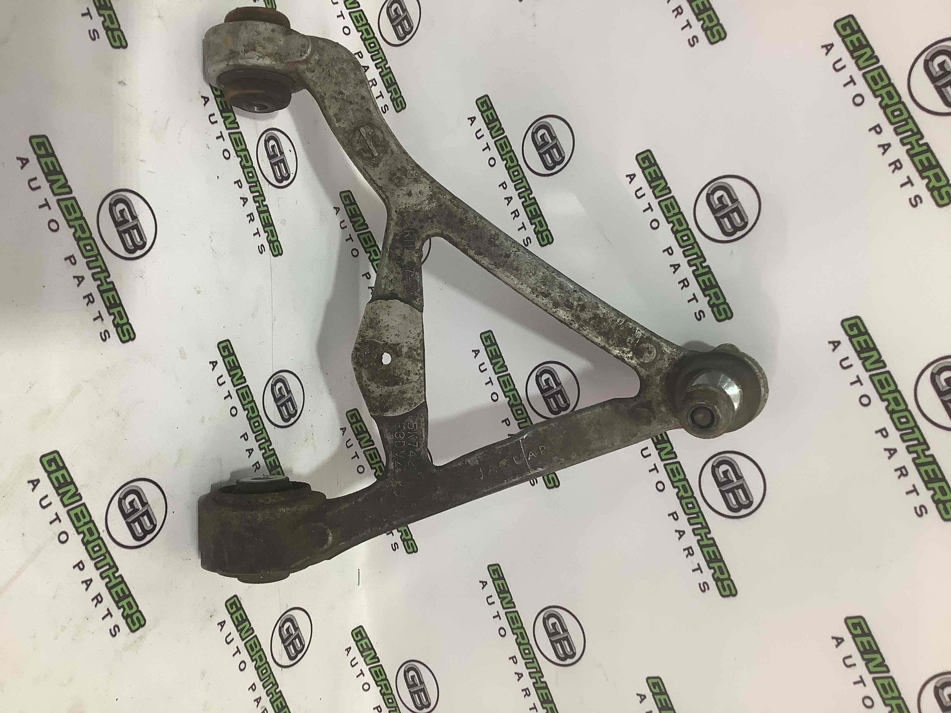 Важіль задній правий