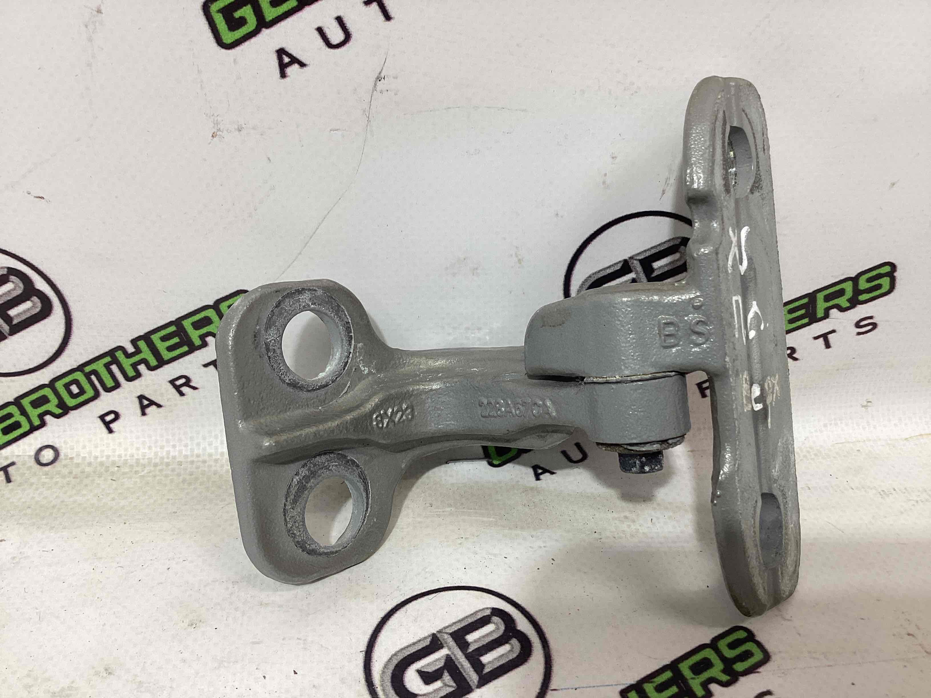 Петля двері, замок двері