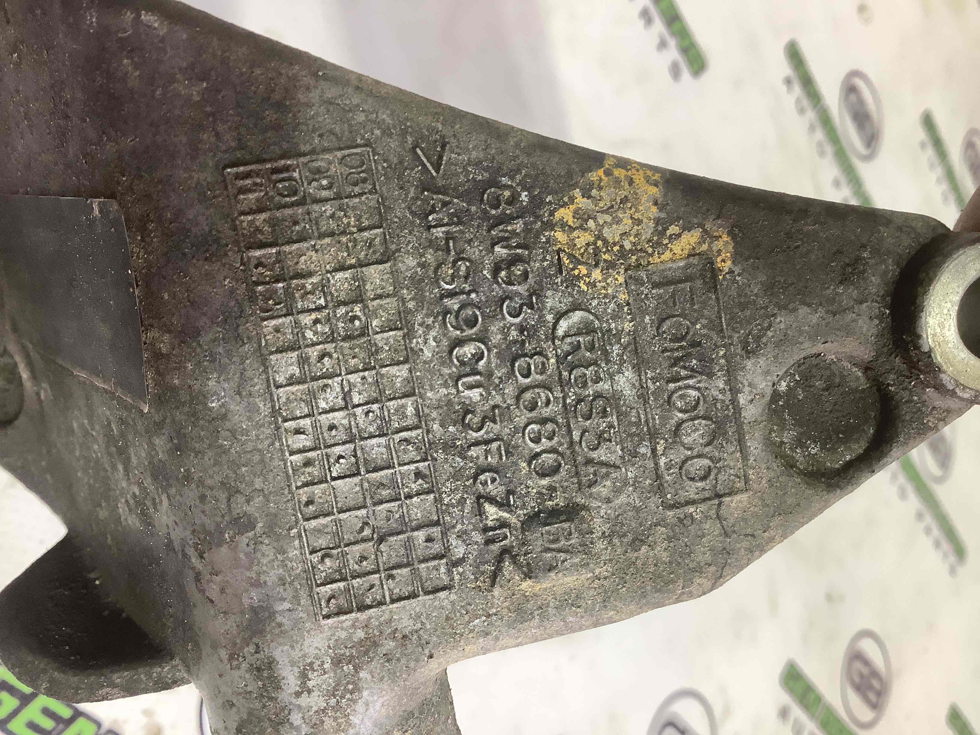 Кронштейн компресора кондиціонера