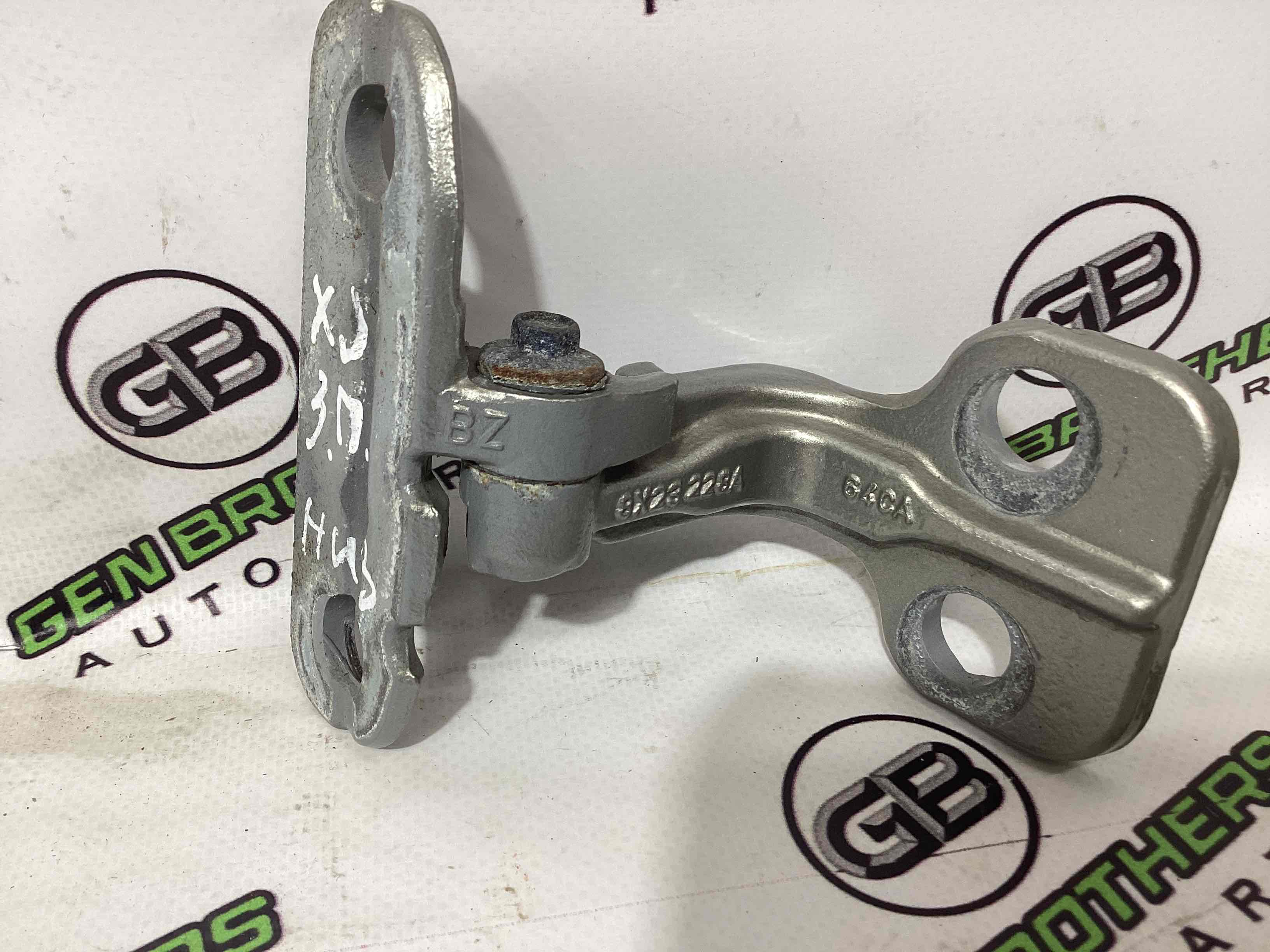 Петля двері, замок двері