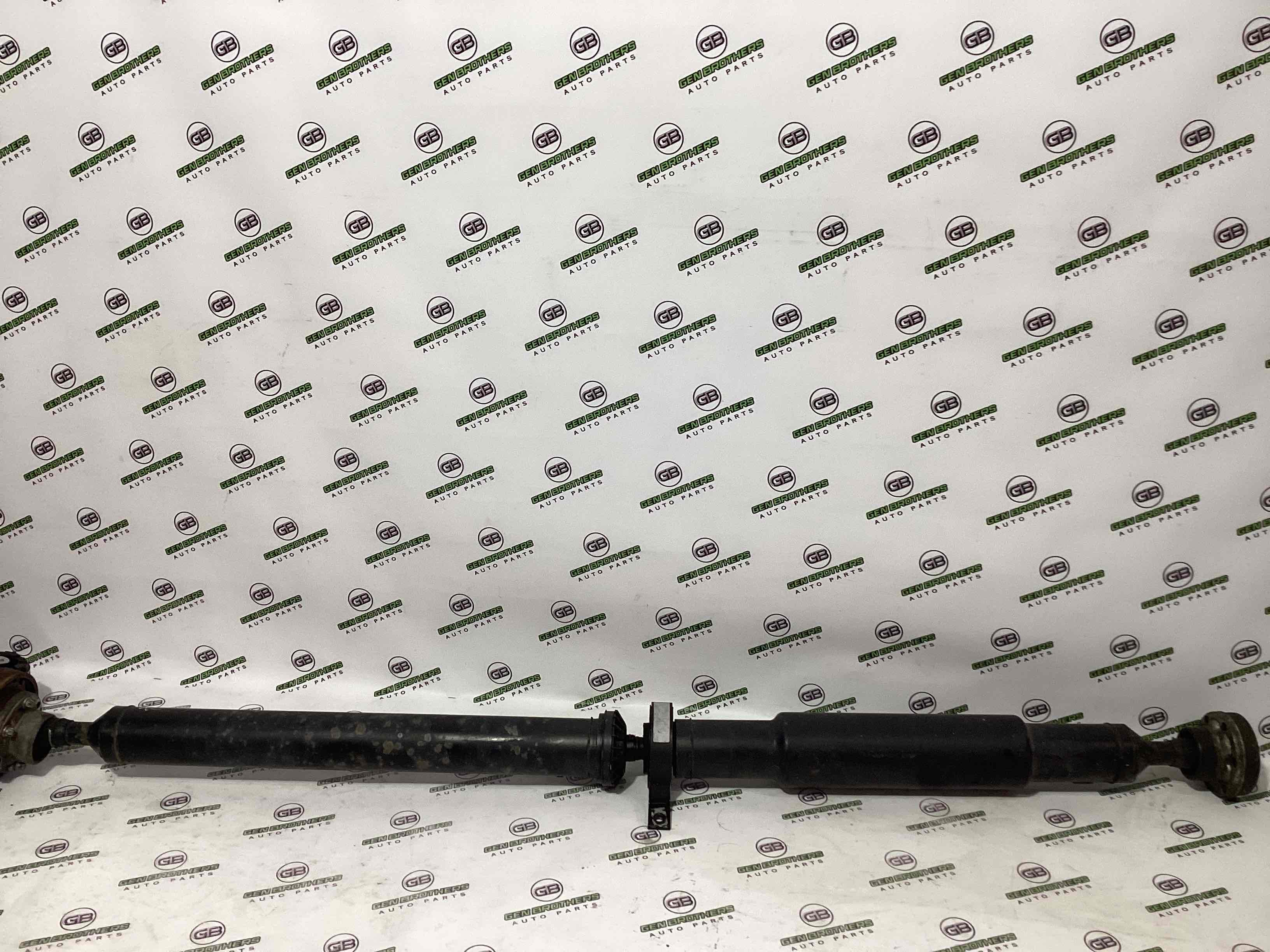 Карданний вал