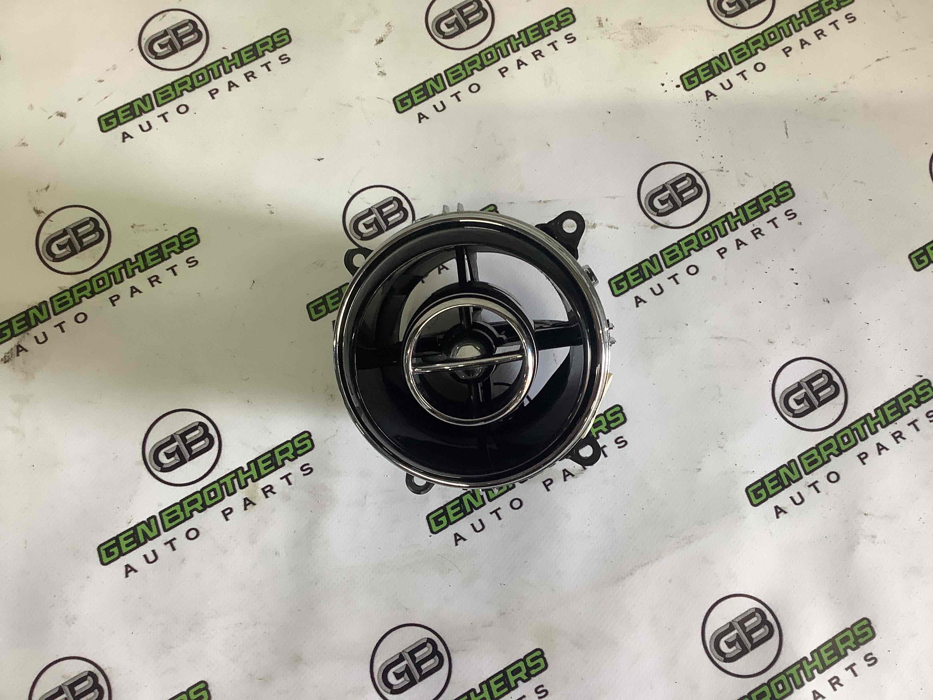 Дефлектор обдування салону