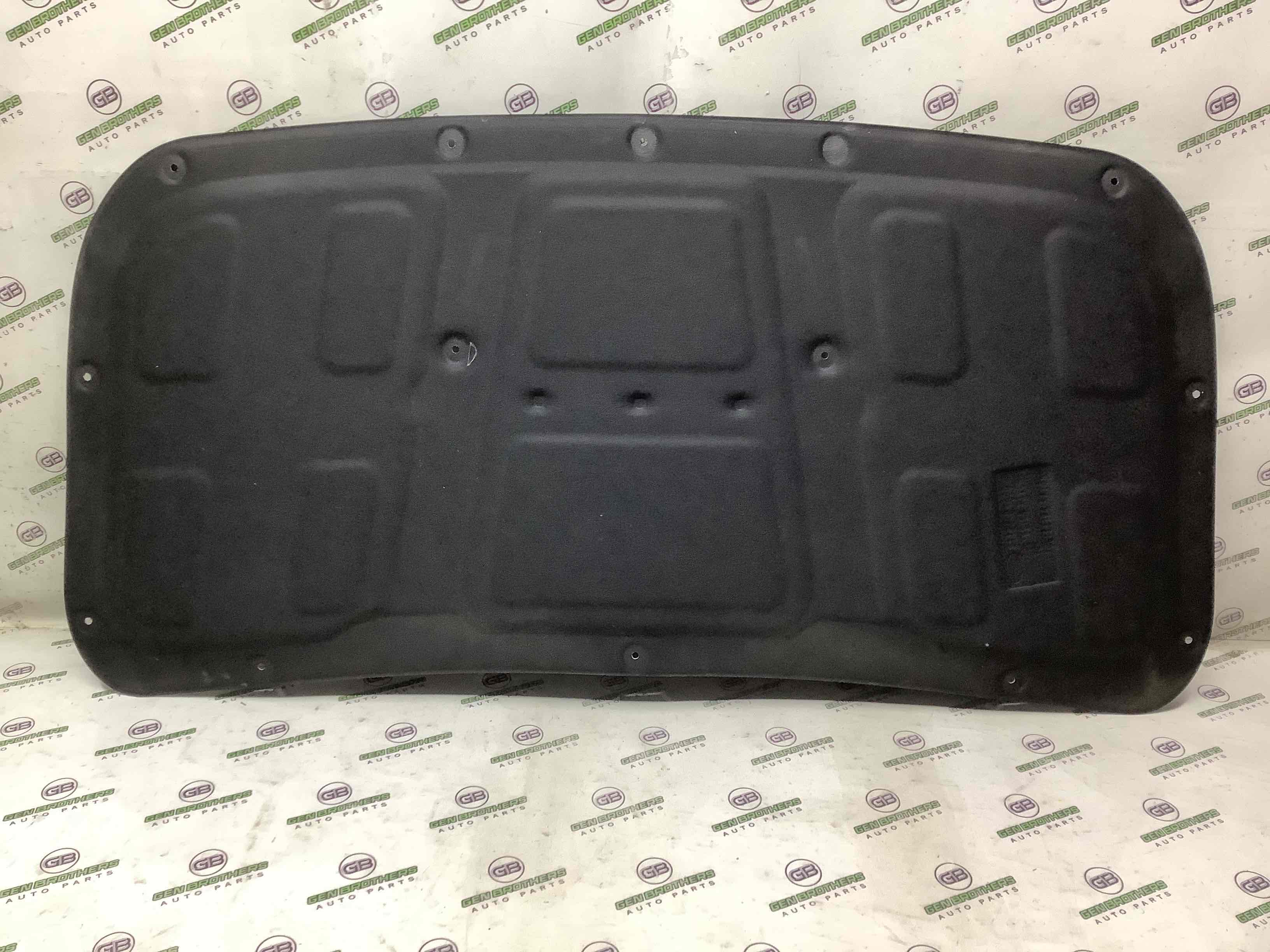 Уплотнитель капота, изолятор, шуба