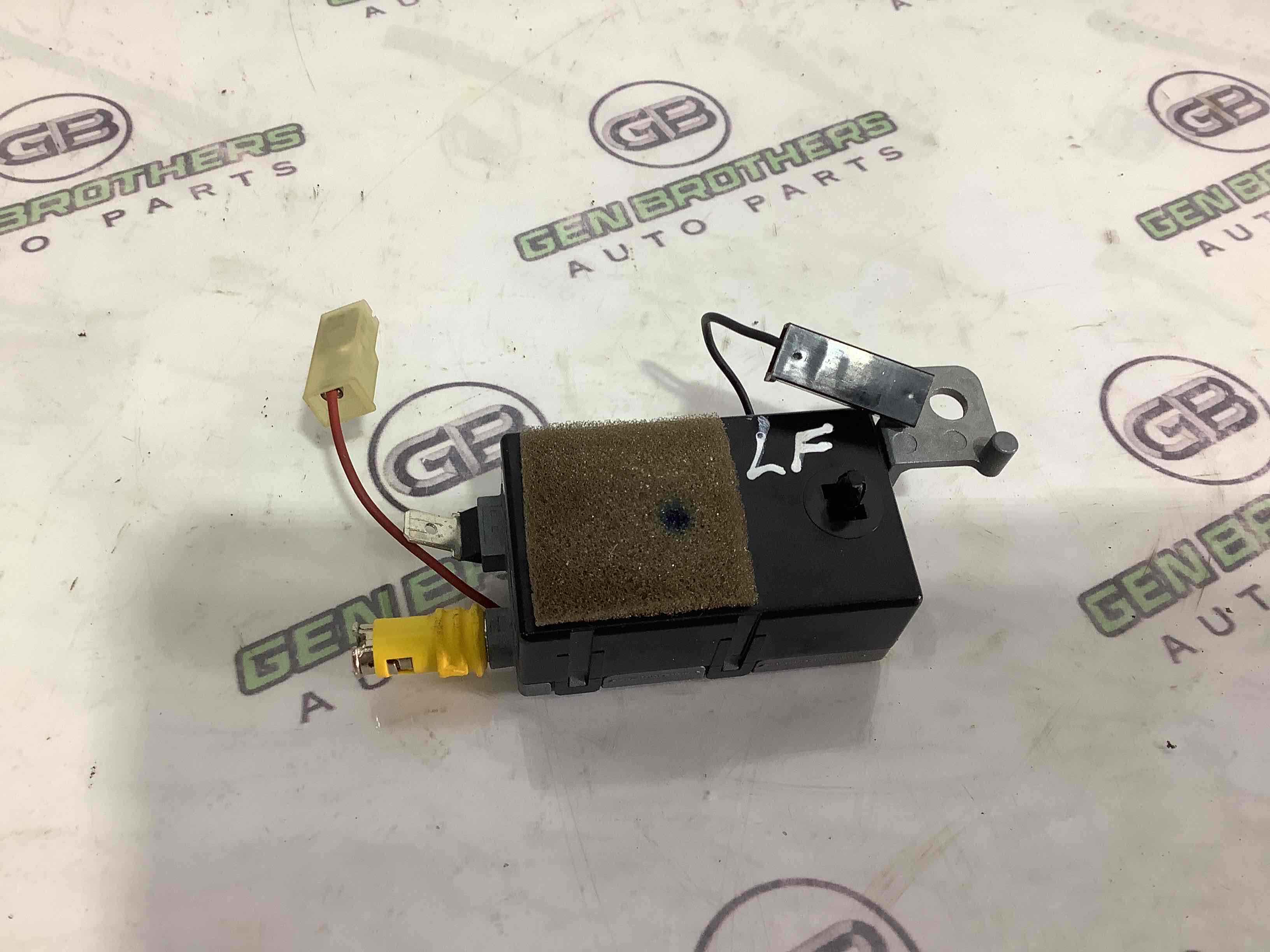 Антена, підсилювач антени