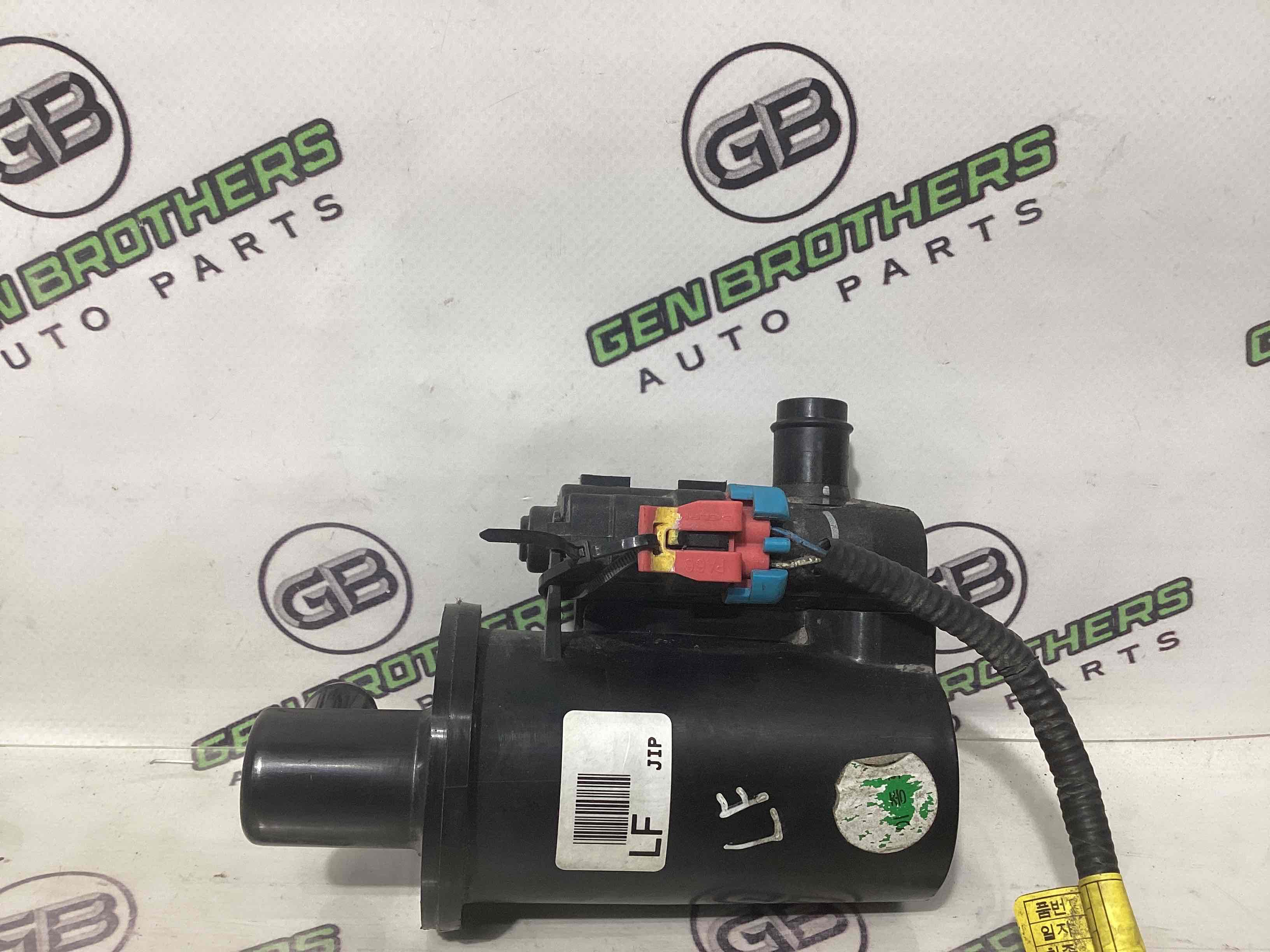 Клапан вентиляції паливного бака