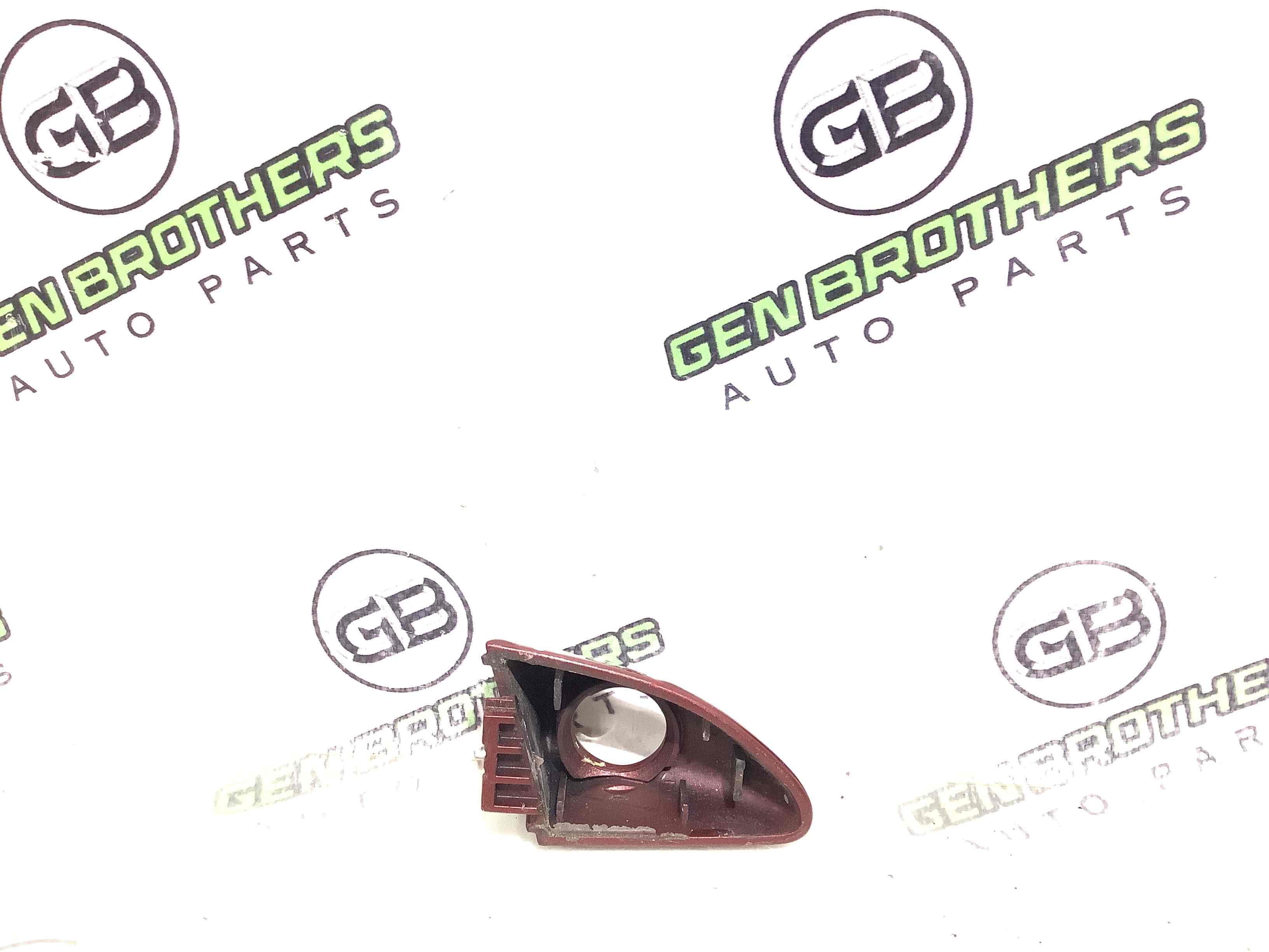 Заглушка ручки дверей