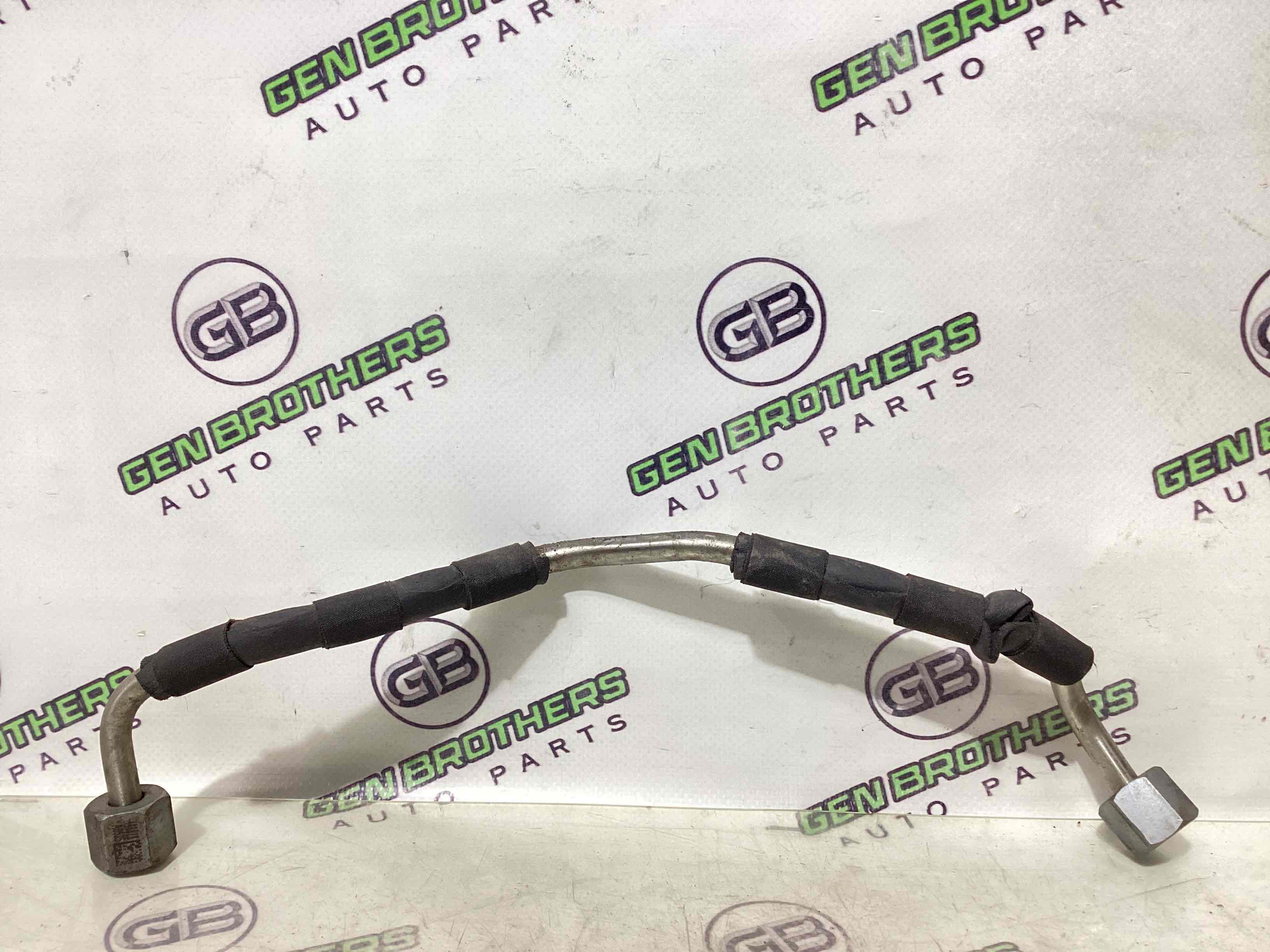 Трубка паливна