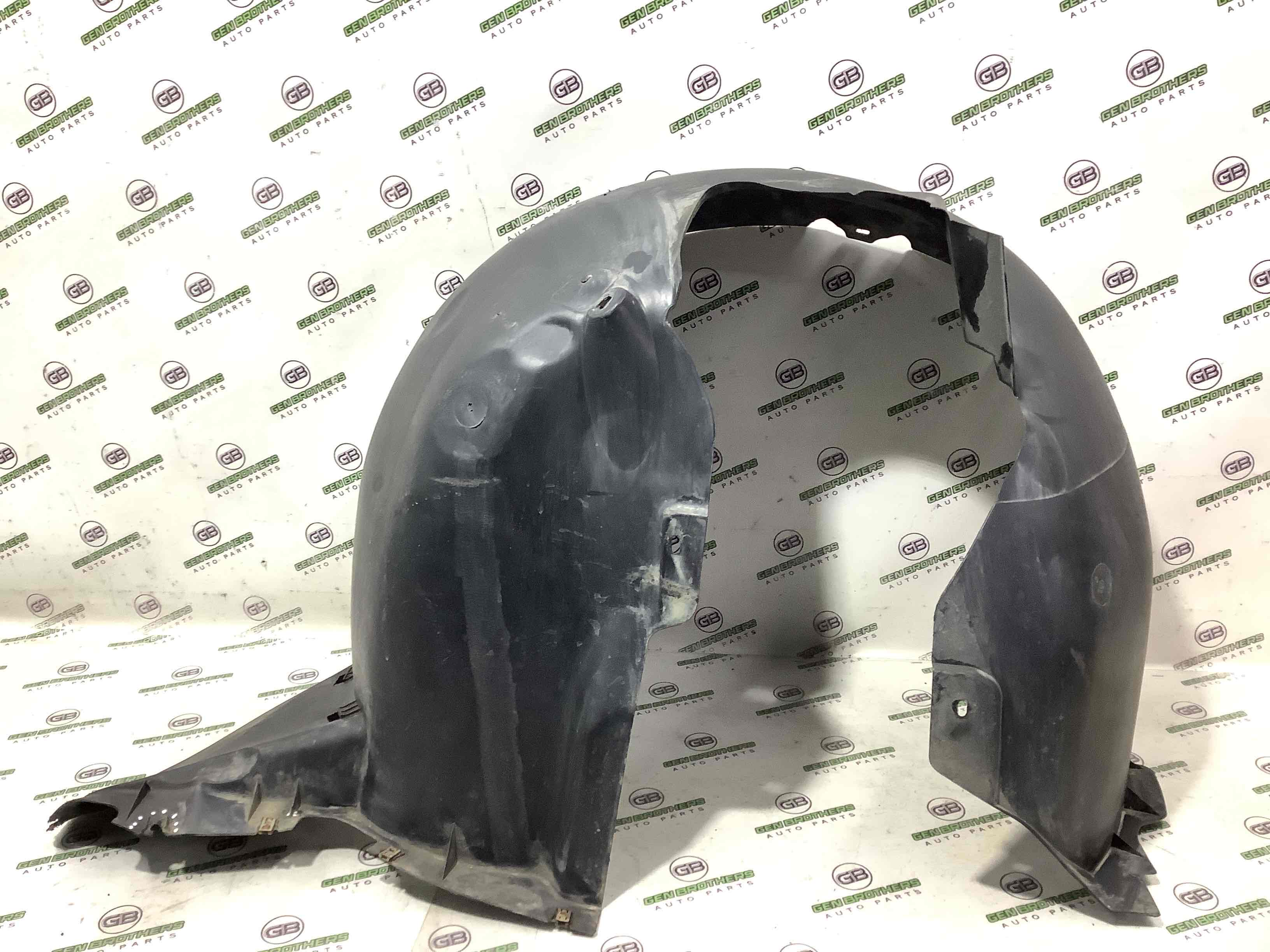 Захист арок передній правий (підкрилок)