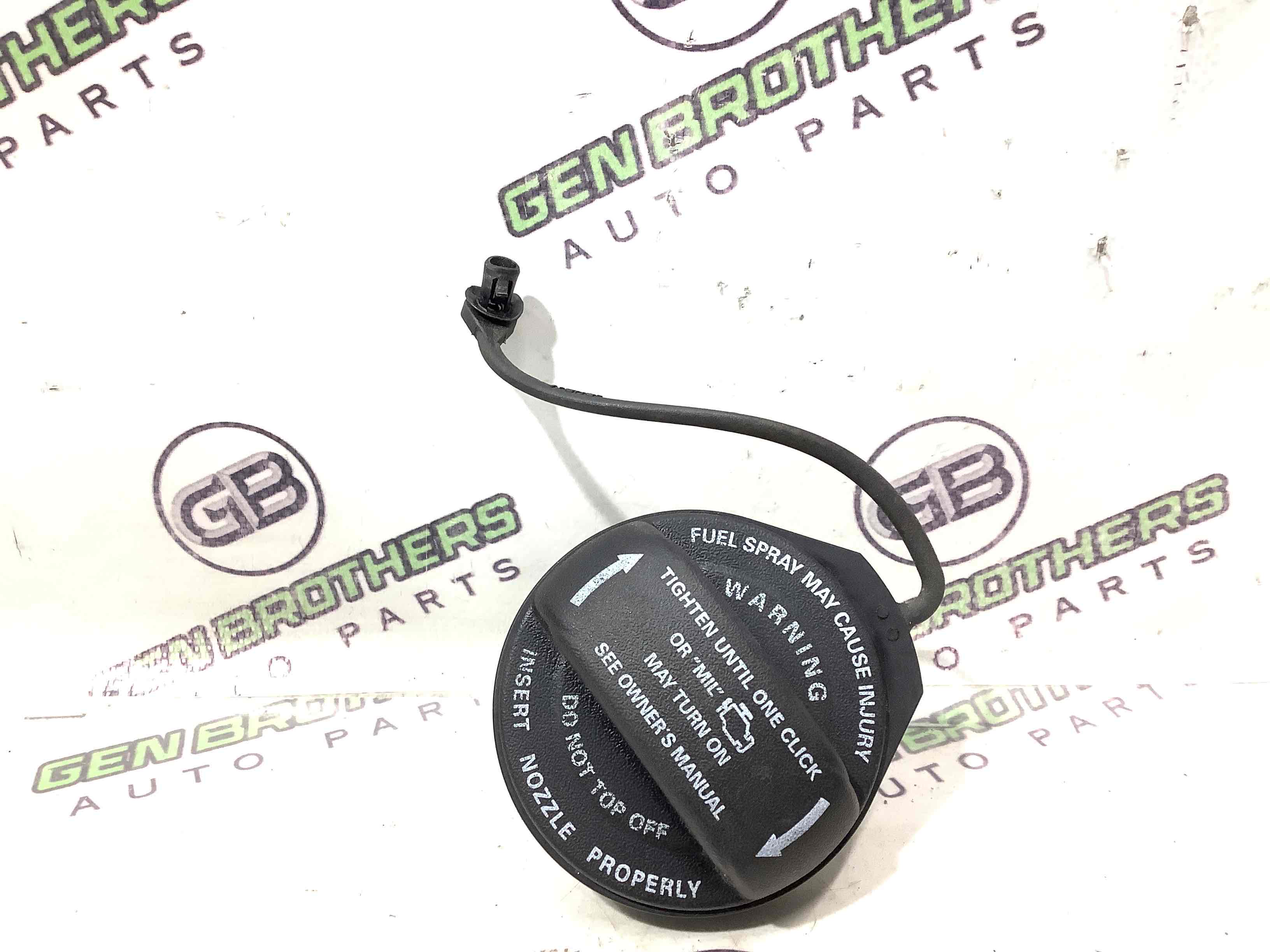 Корок бака, кришка заливної горловини, дотяжка