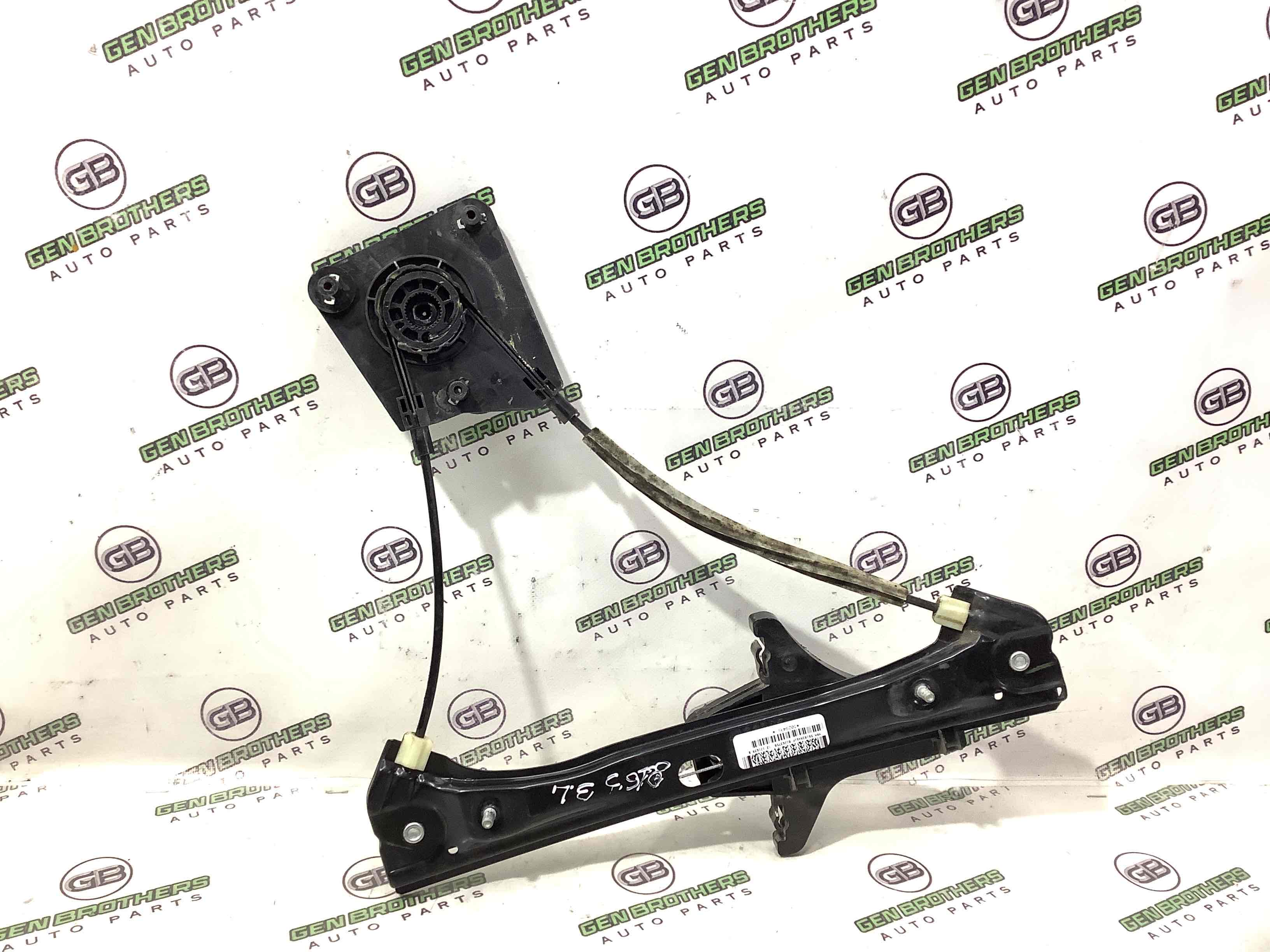 Склопідйомник задній лівий